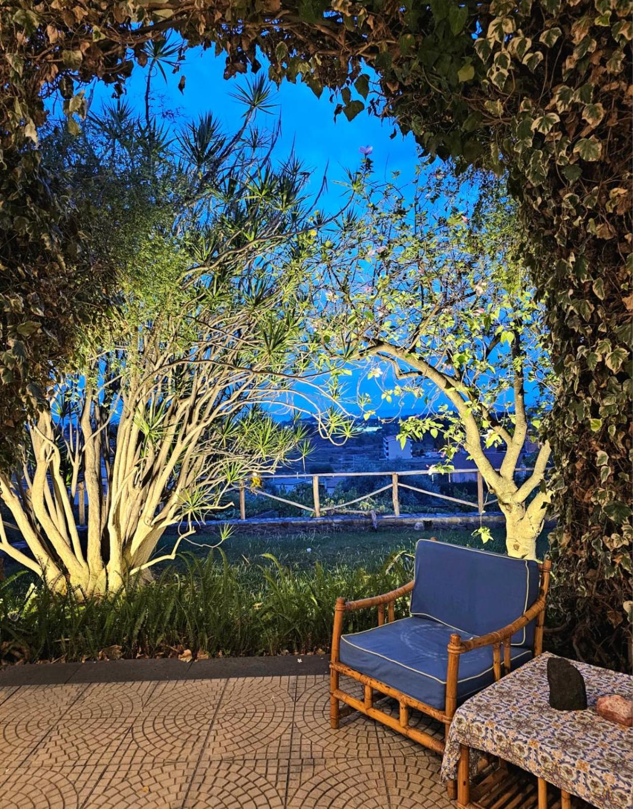 Antico Borgo Etneo Country Hotel