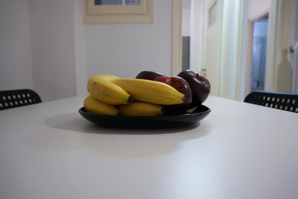 Syntagma square, 70sqm Pentelis sunny apartment