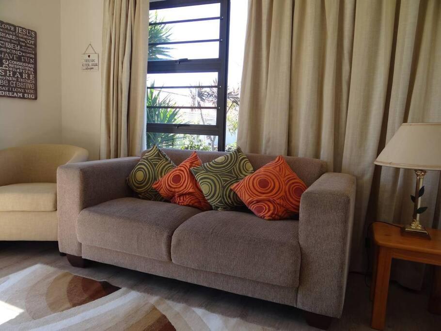 28 Dr Mike Heroldt Street view 2