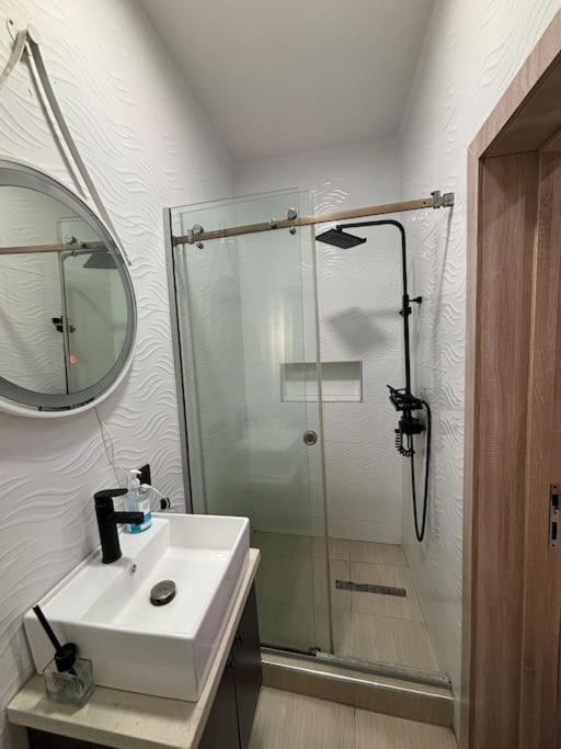 Gor-Real Homes view 3