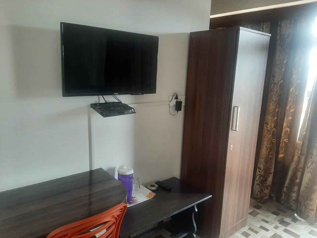 Photo 19