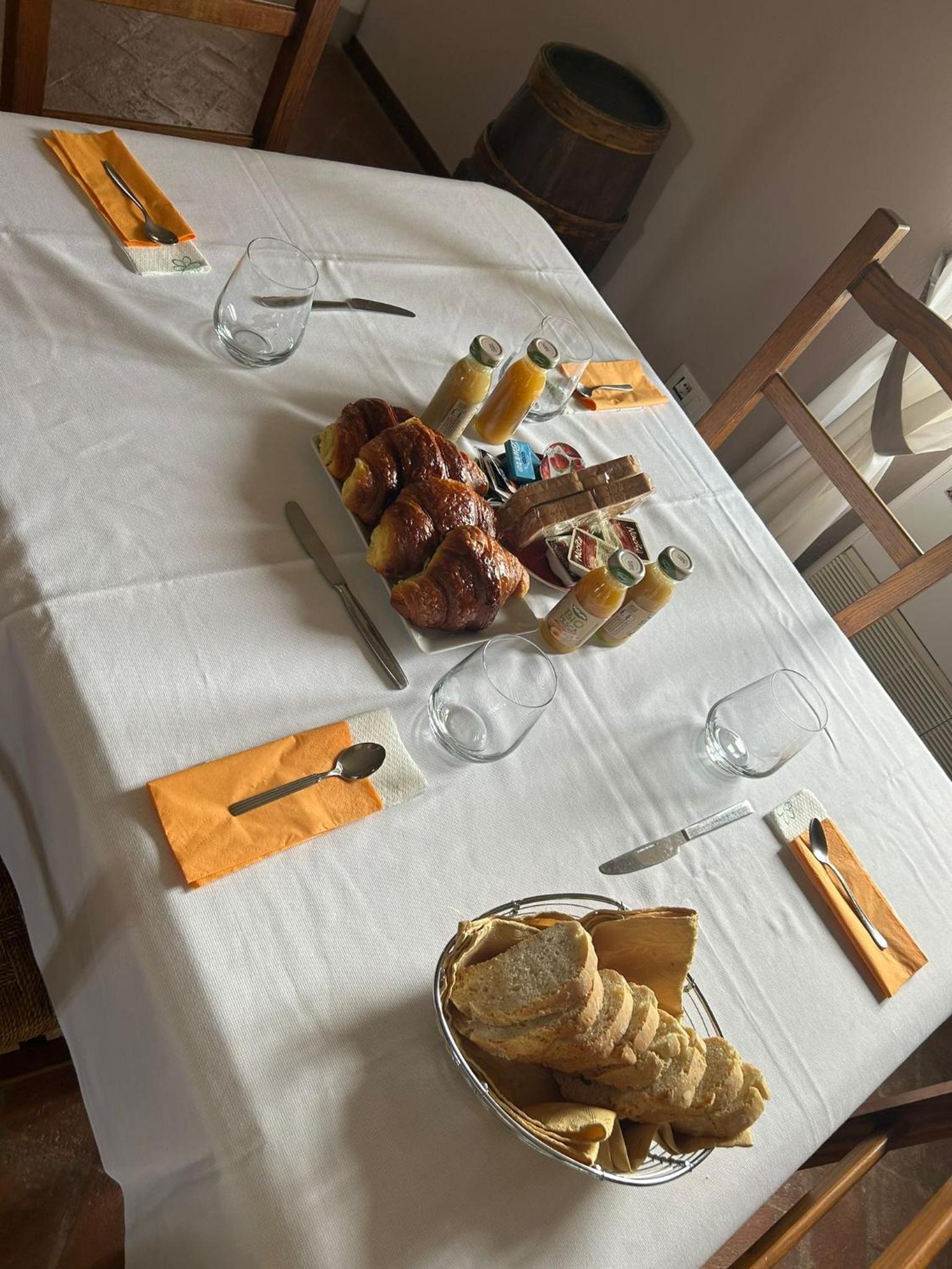 Agriturismo Casale Dello Sparviero