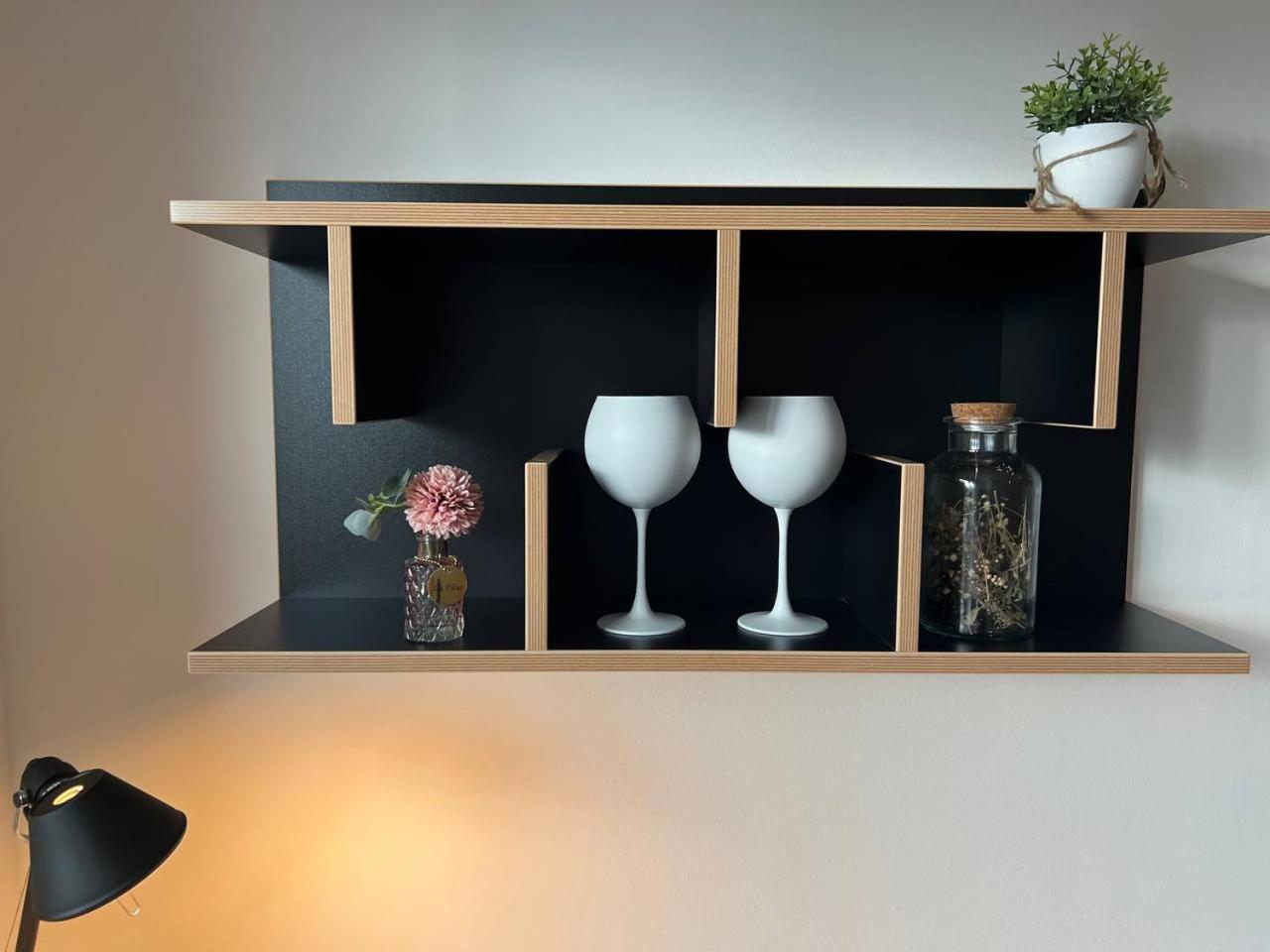 Cozy Apartment in Spandau Rauchstr with Garden View