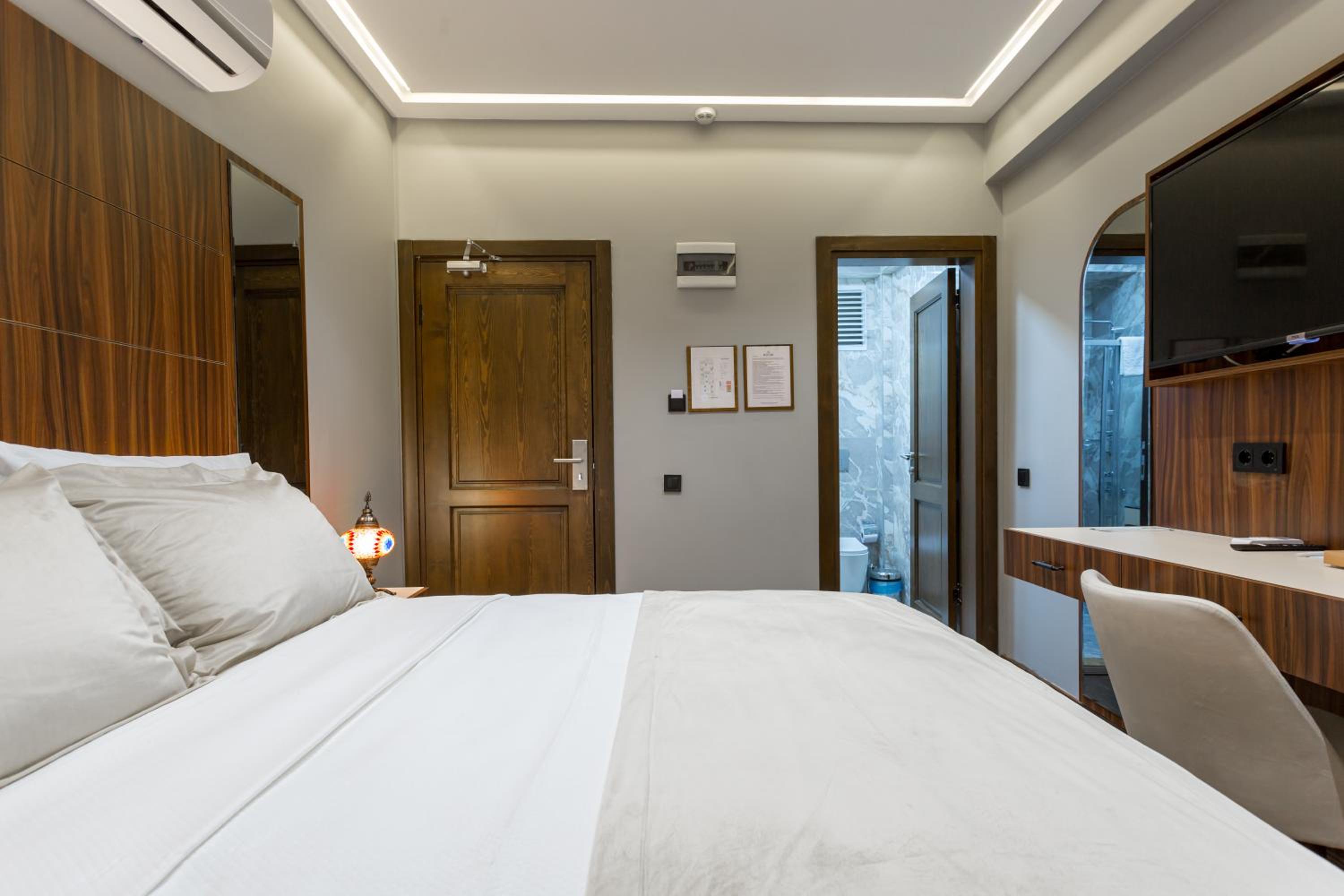 Dream Park Hotel - Image 13