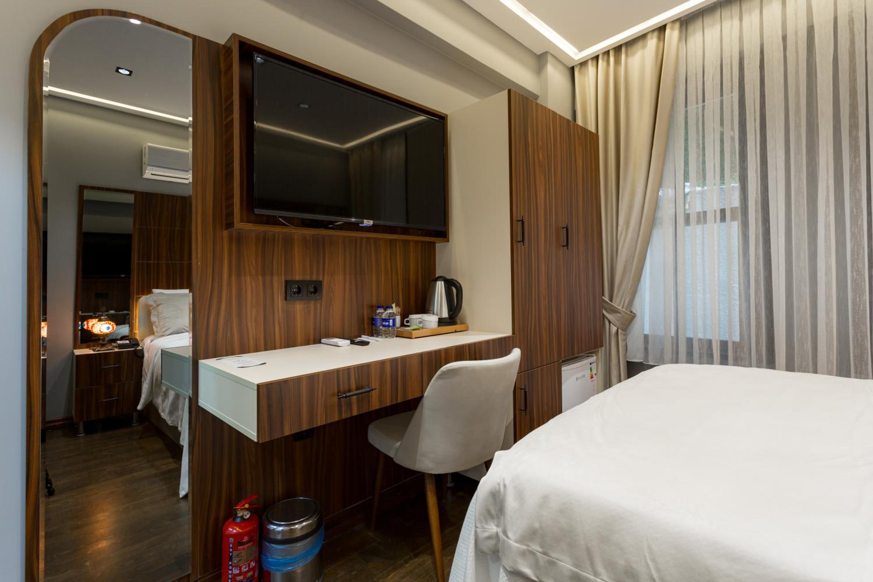 Dream Park Hotel - Image 21