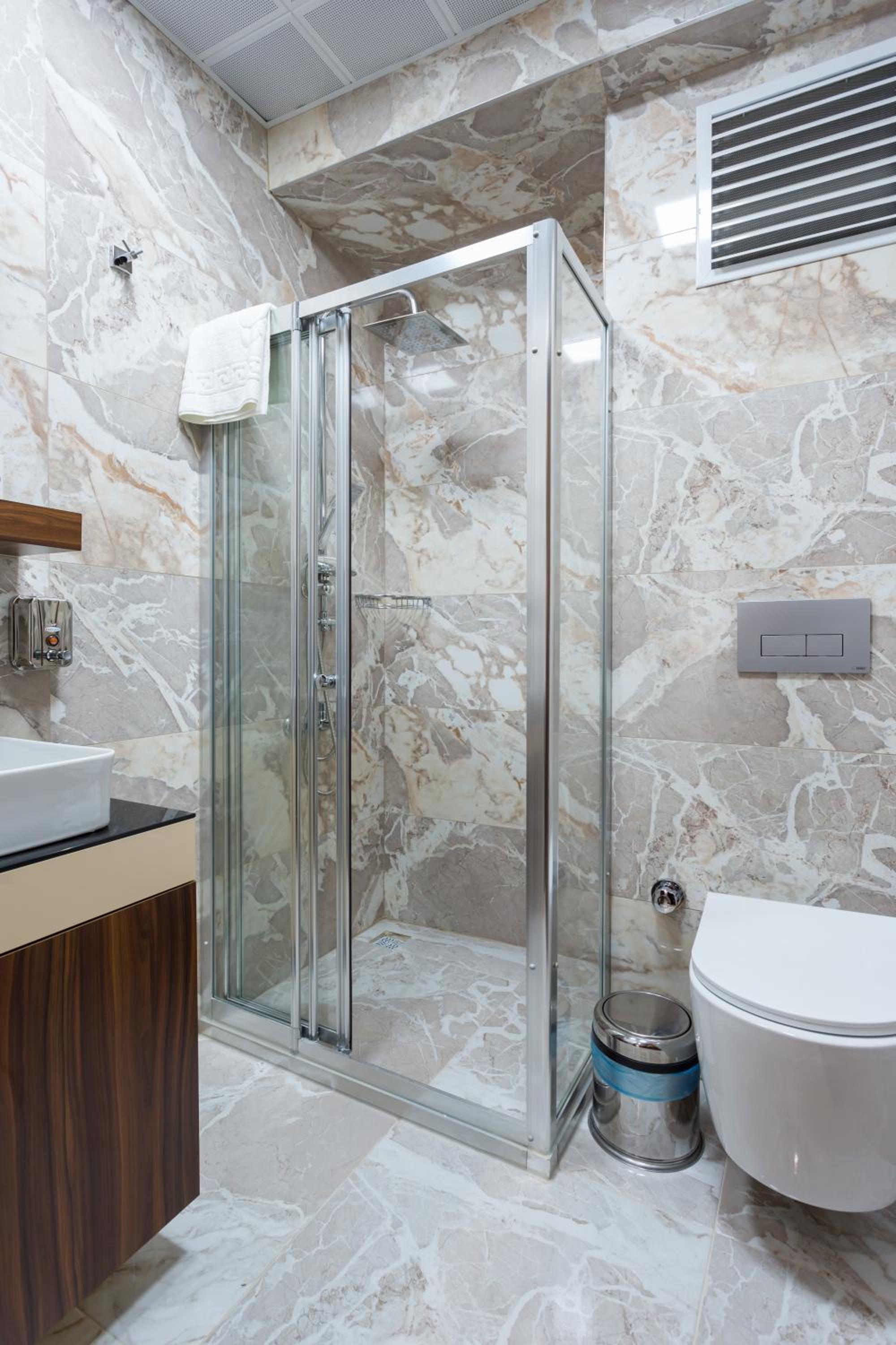 Dream Park Hotel - Image 31