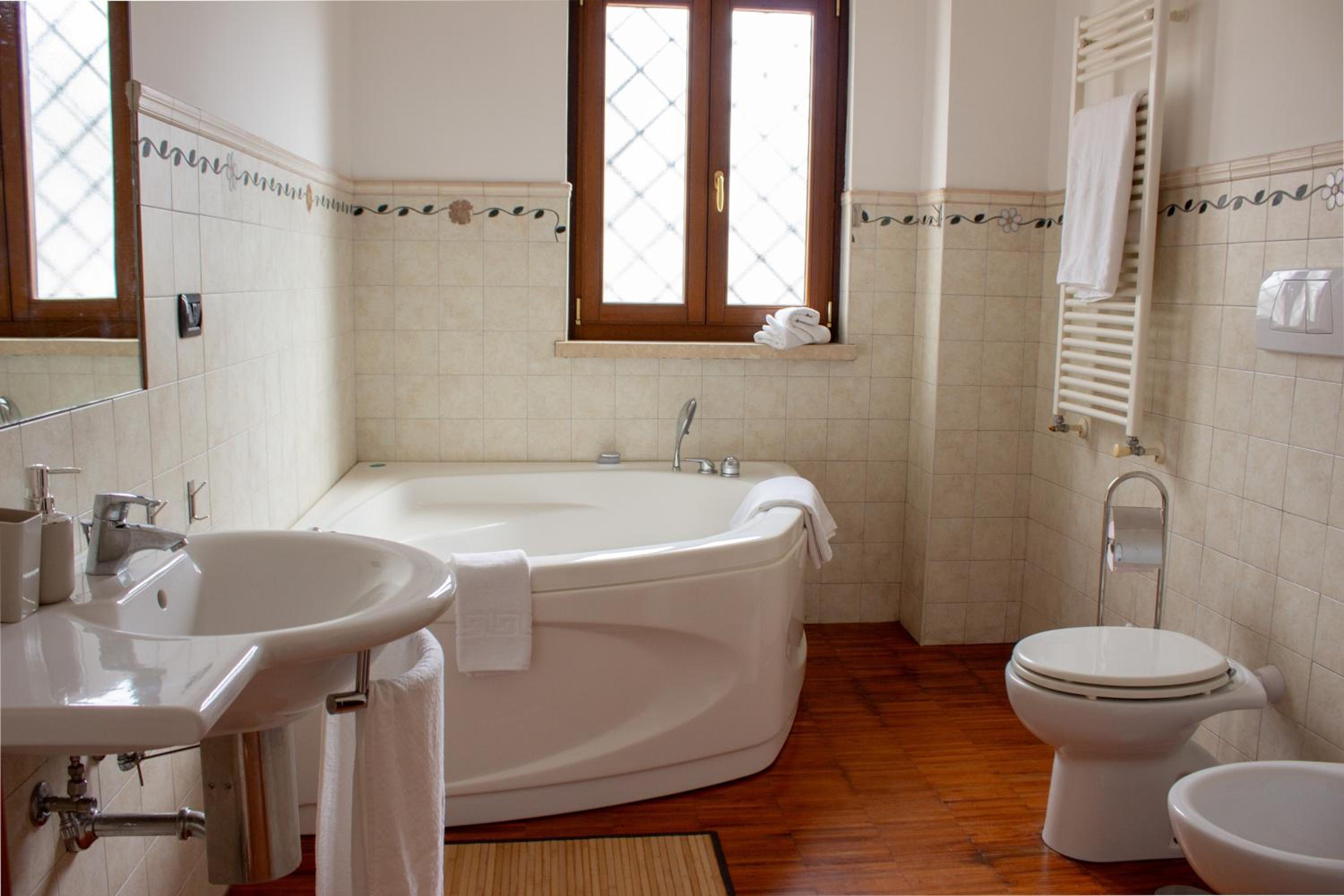 Villa Bustini view 5