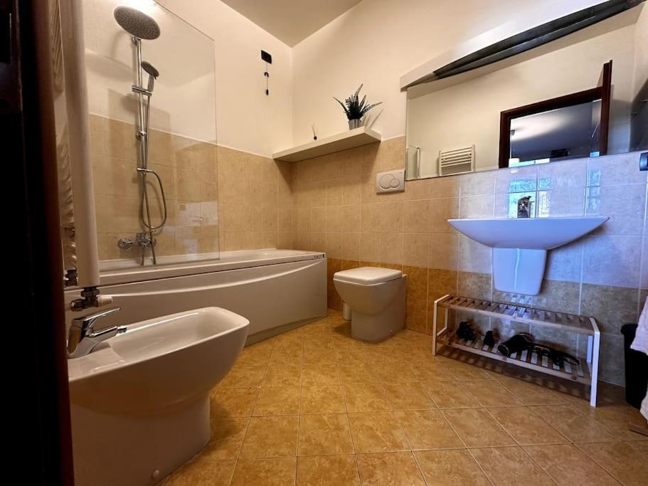 Ampio Terrazzo Privato con BBQ - Nuovo Monolocale photo 5