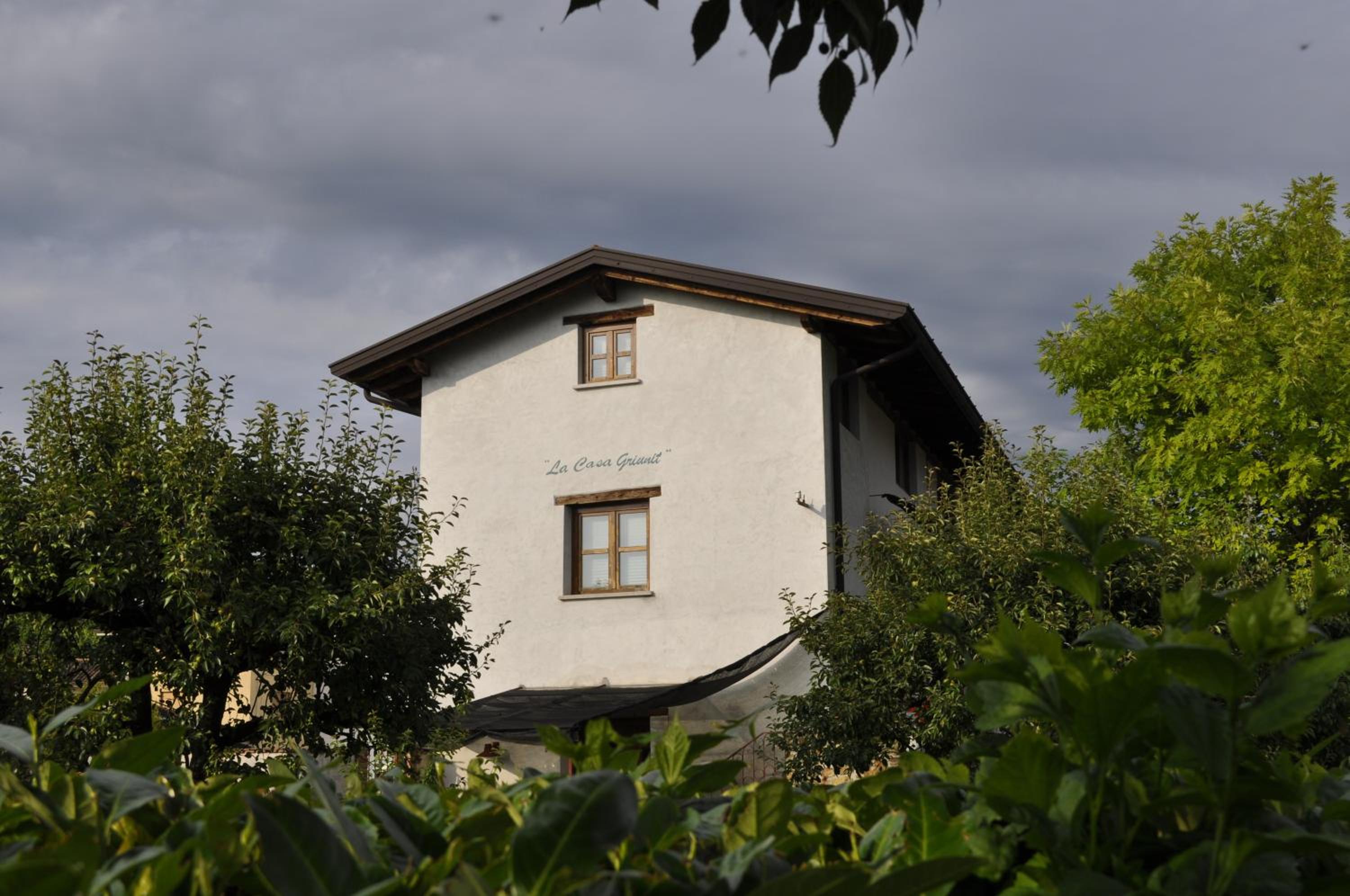 Casa Griunit view 4