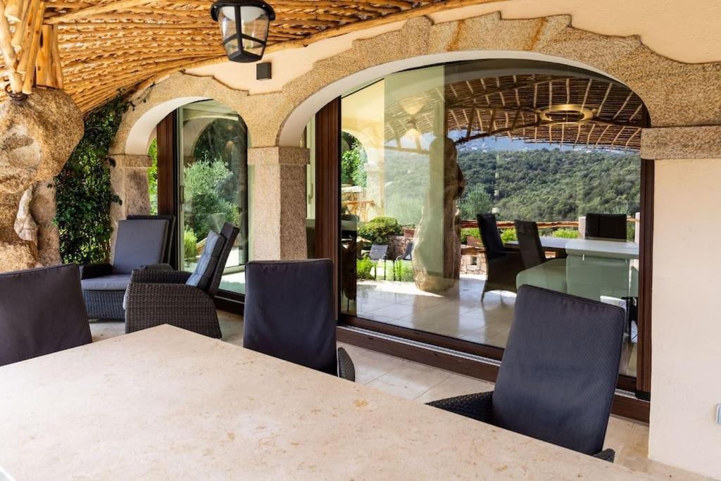 Wonderful Villa in Costa Smeralda next to sea
