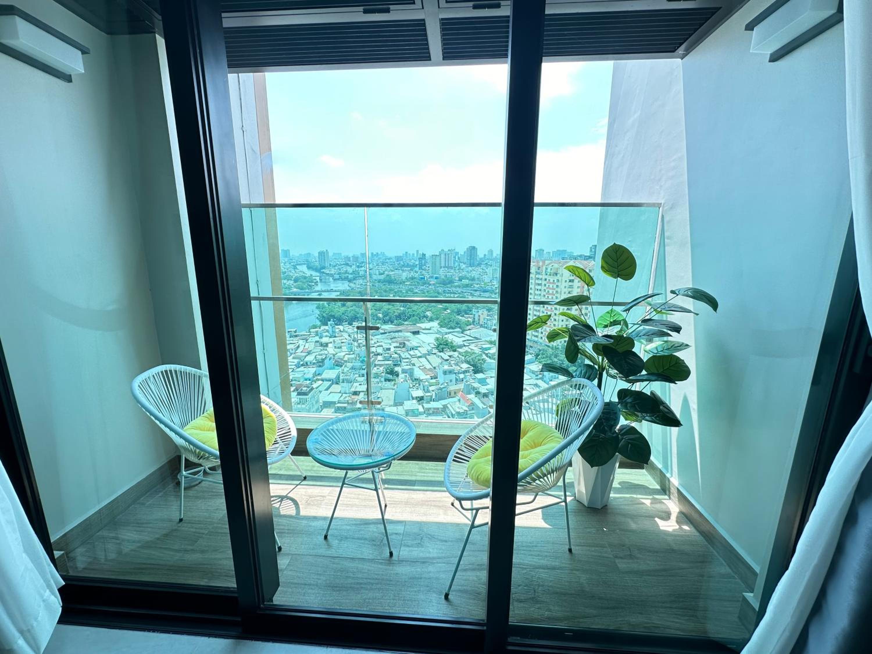 #Delasol #2bedroom #District4