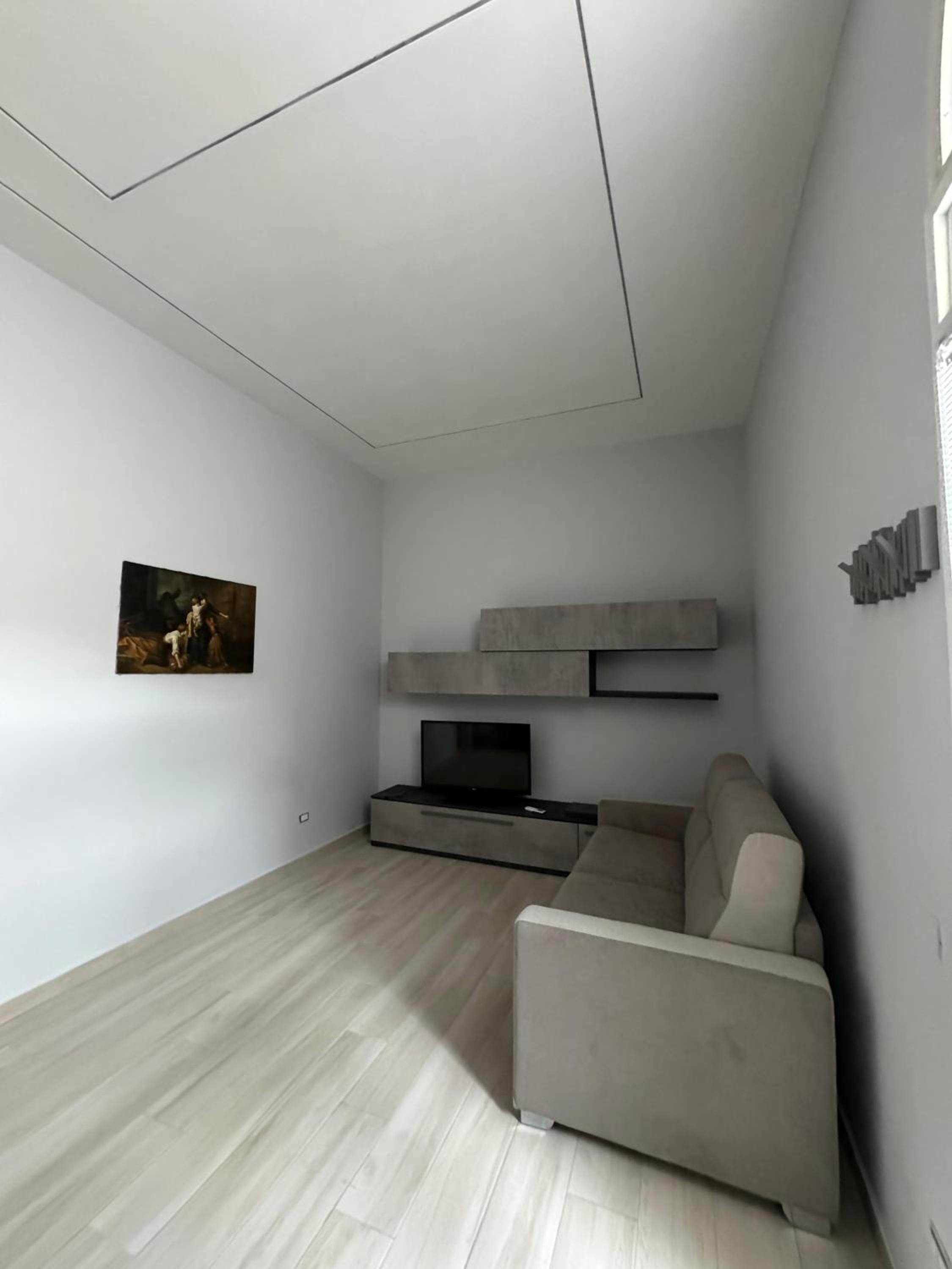 Villa Rose Apartments