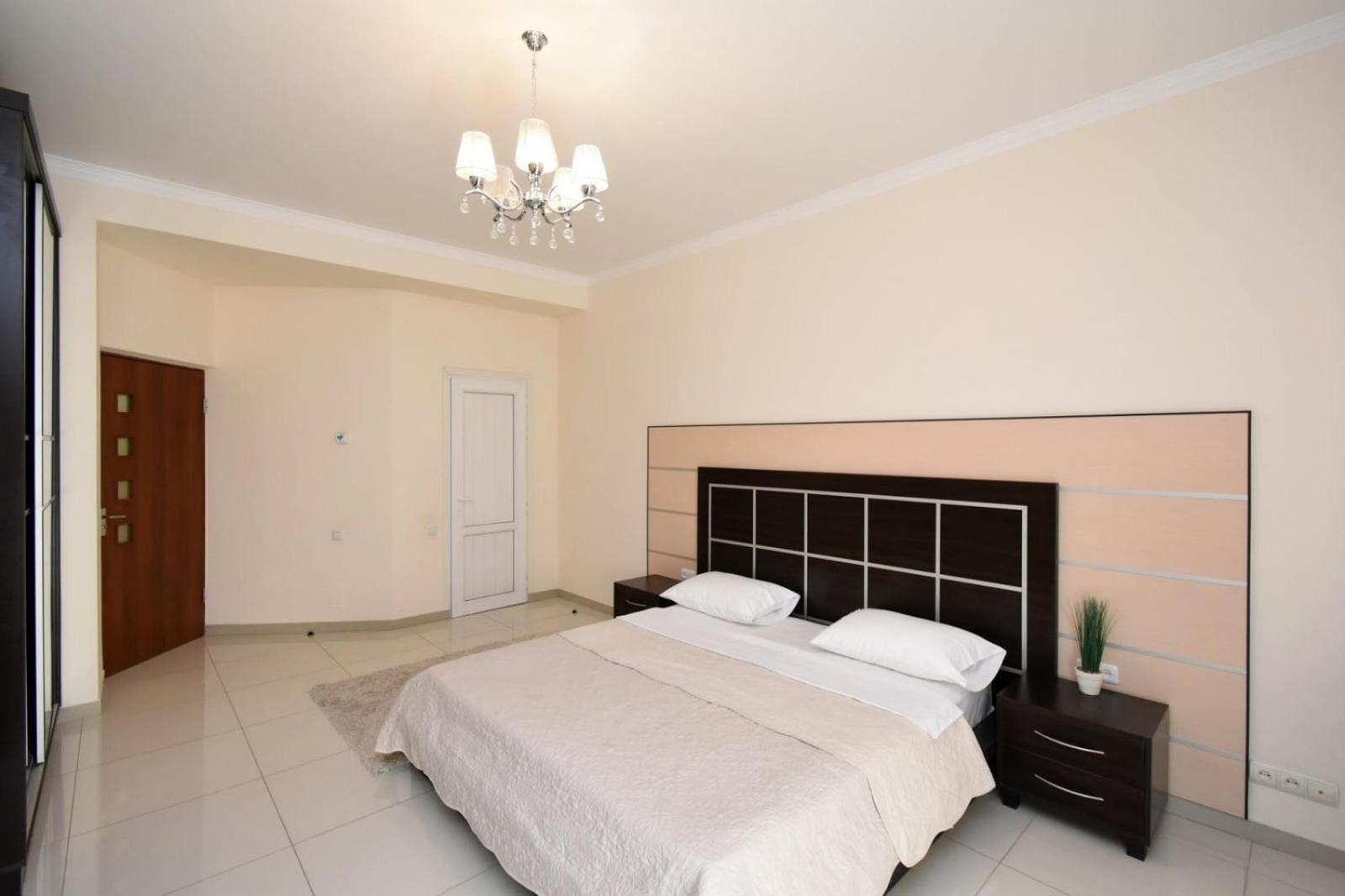 Northern Avenue, 2 bedrooms Luxury, New Renovated apartment HH666