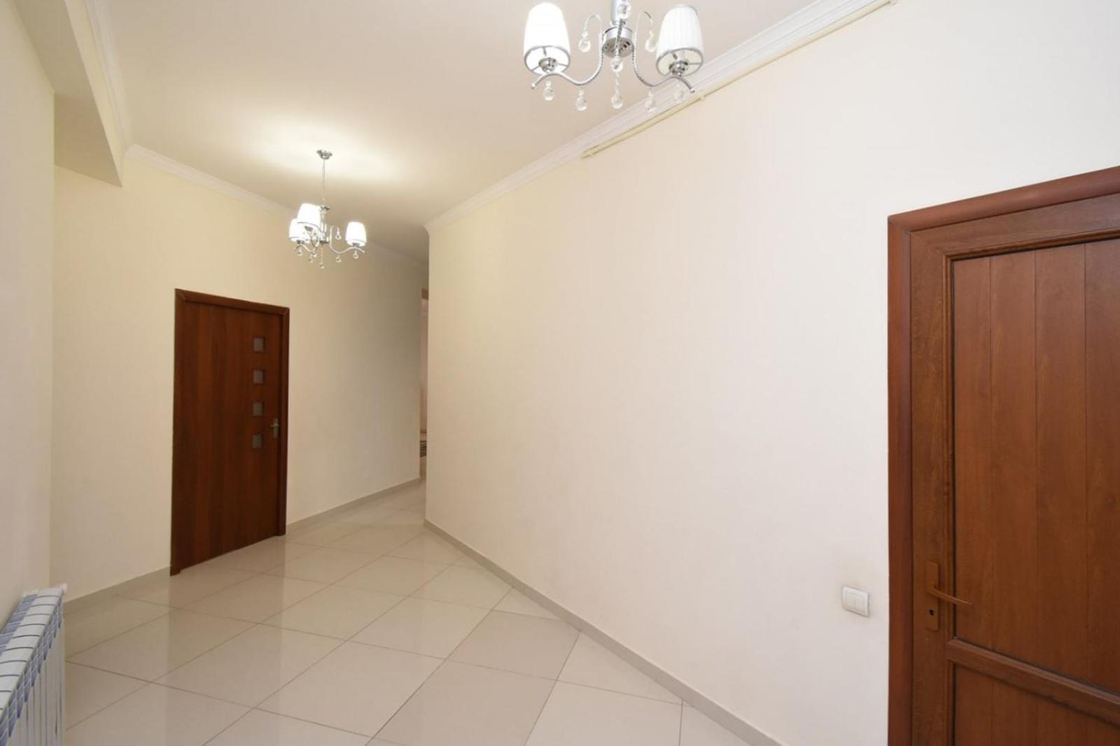 Northern Avenue, 2 bedrooms Luxury, New Renovated apartment HH666