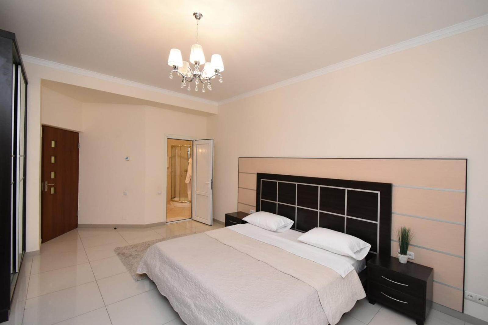 Northern Avenue, 2 bedrooms Luxury, New Renovated apartment HH666