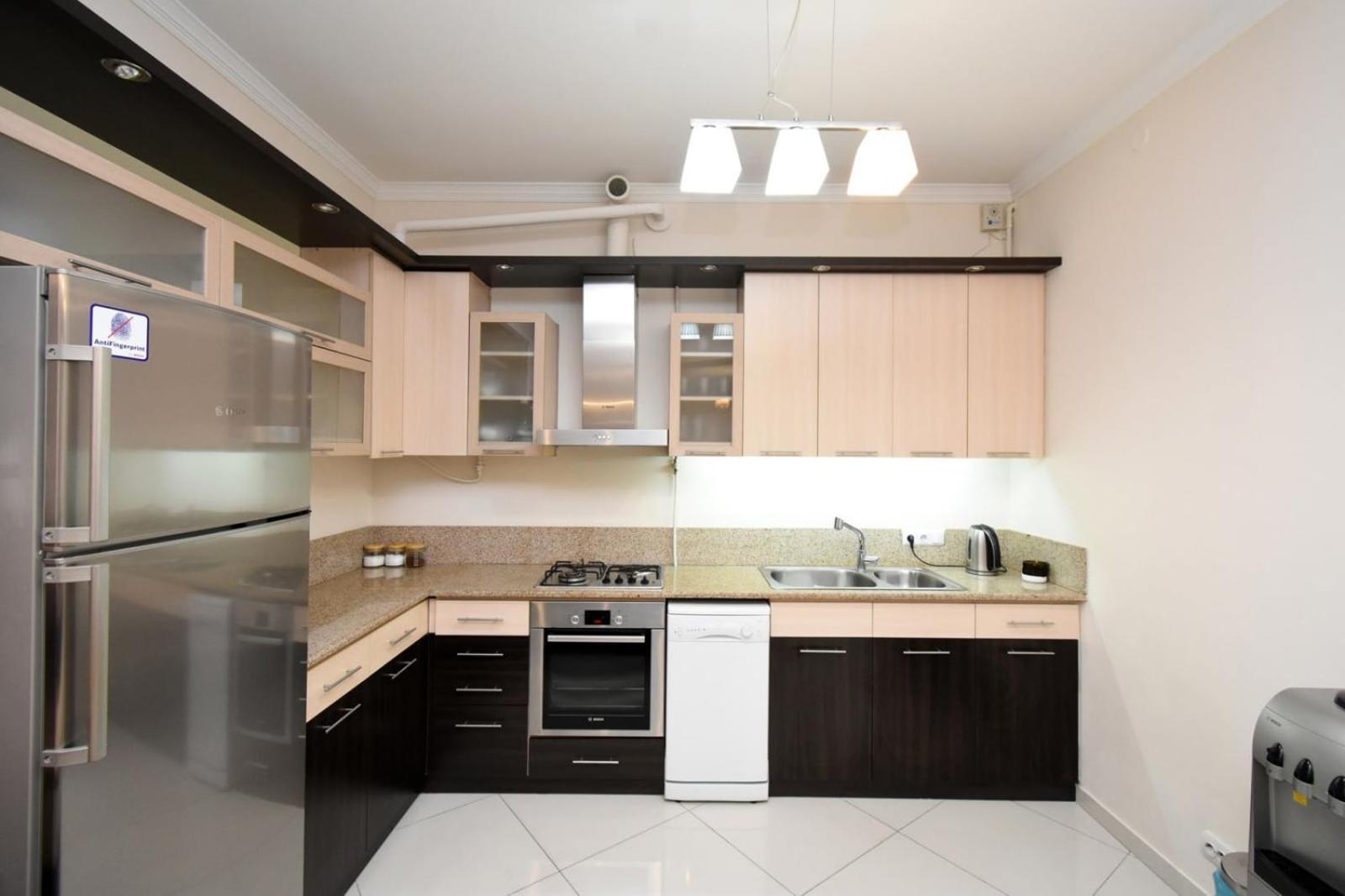 Northern Avenue, 2 bedrooms Luxury, New Renovated apartment HH666