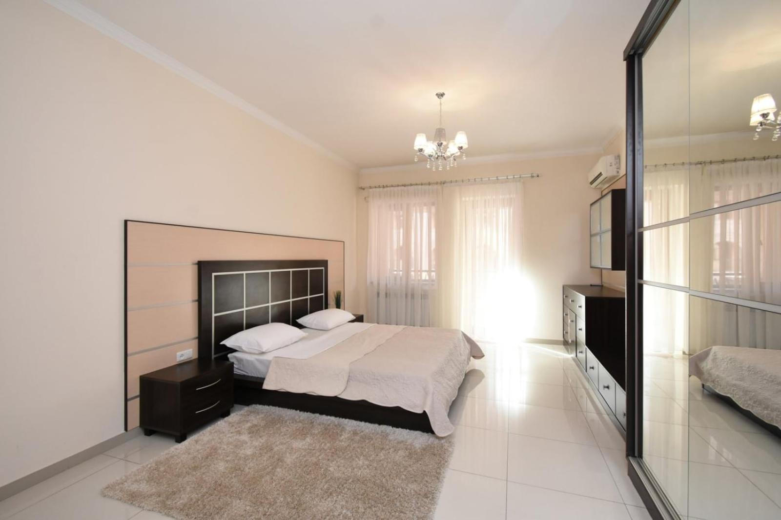 Northern Avenue, 2 bedrooms Luxury, New Renovated apartment HH666
