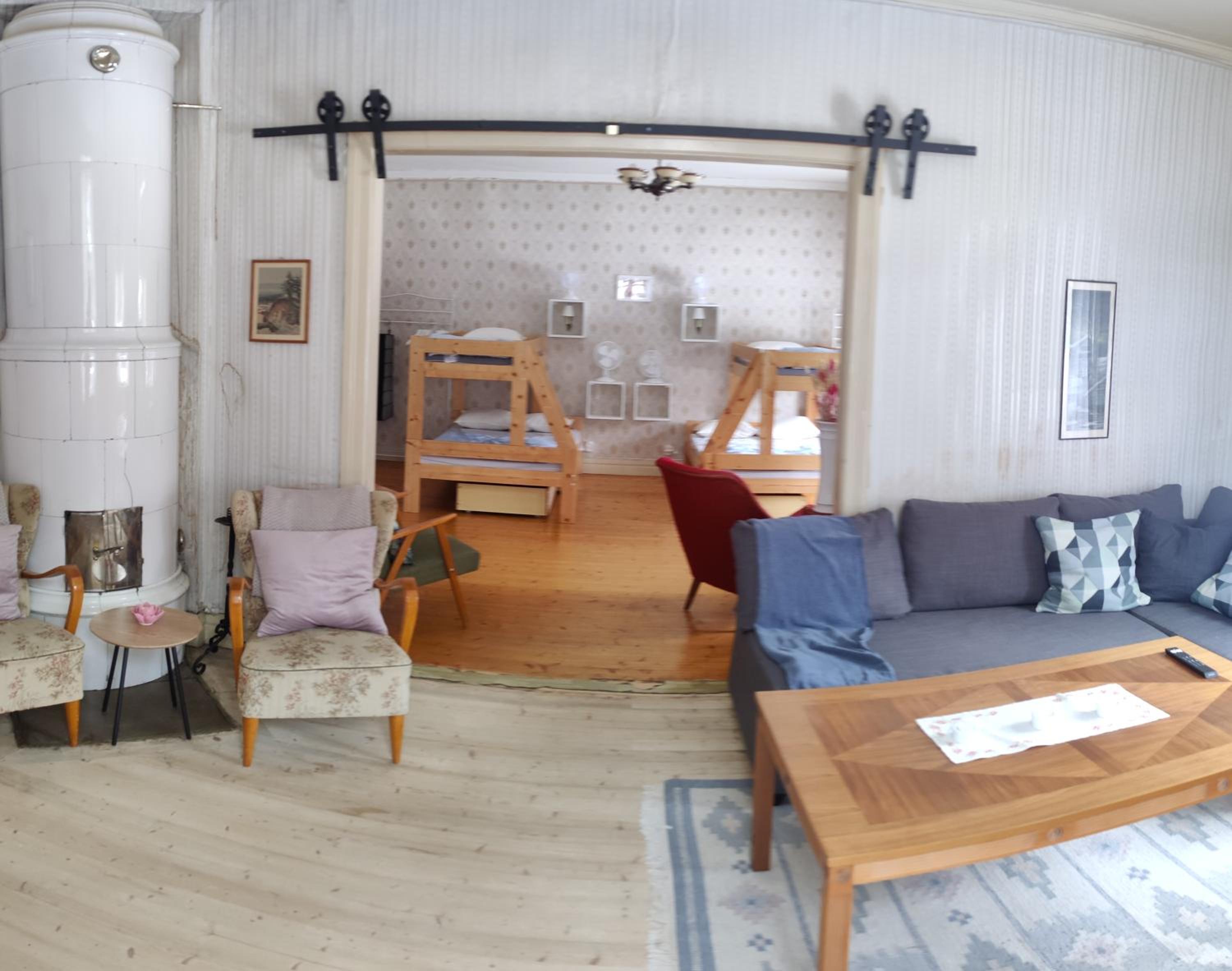 Bright and spacious living in historic building view 5