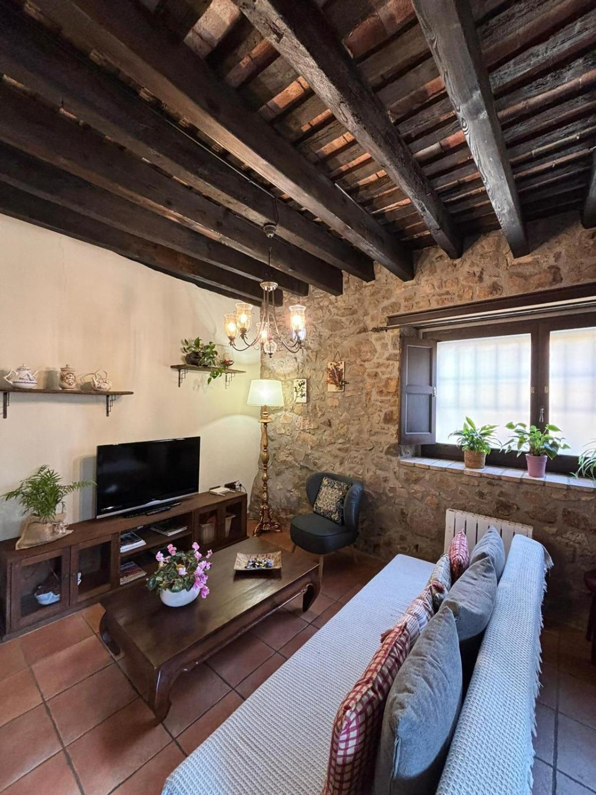 Can Toni Vell Espinelves view 4