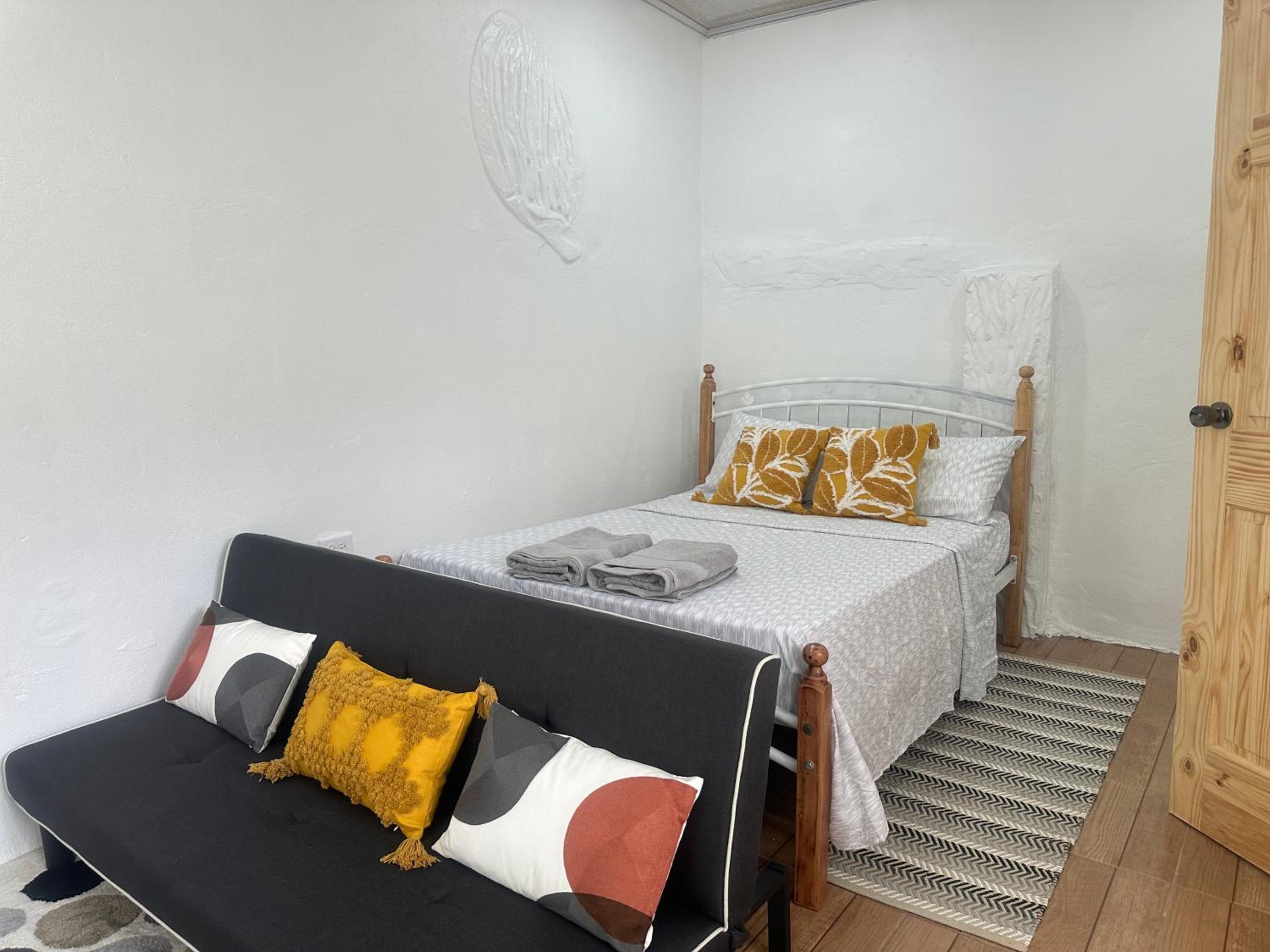 Cozy Studio Tobago view 3