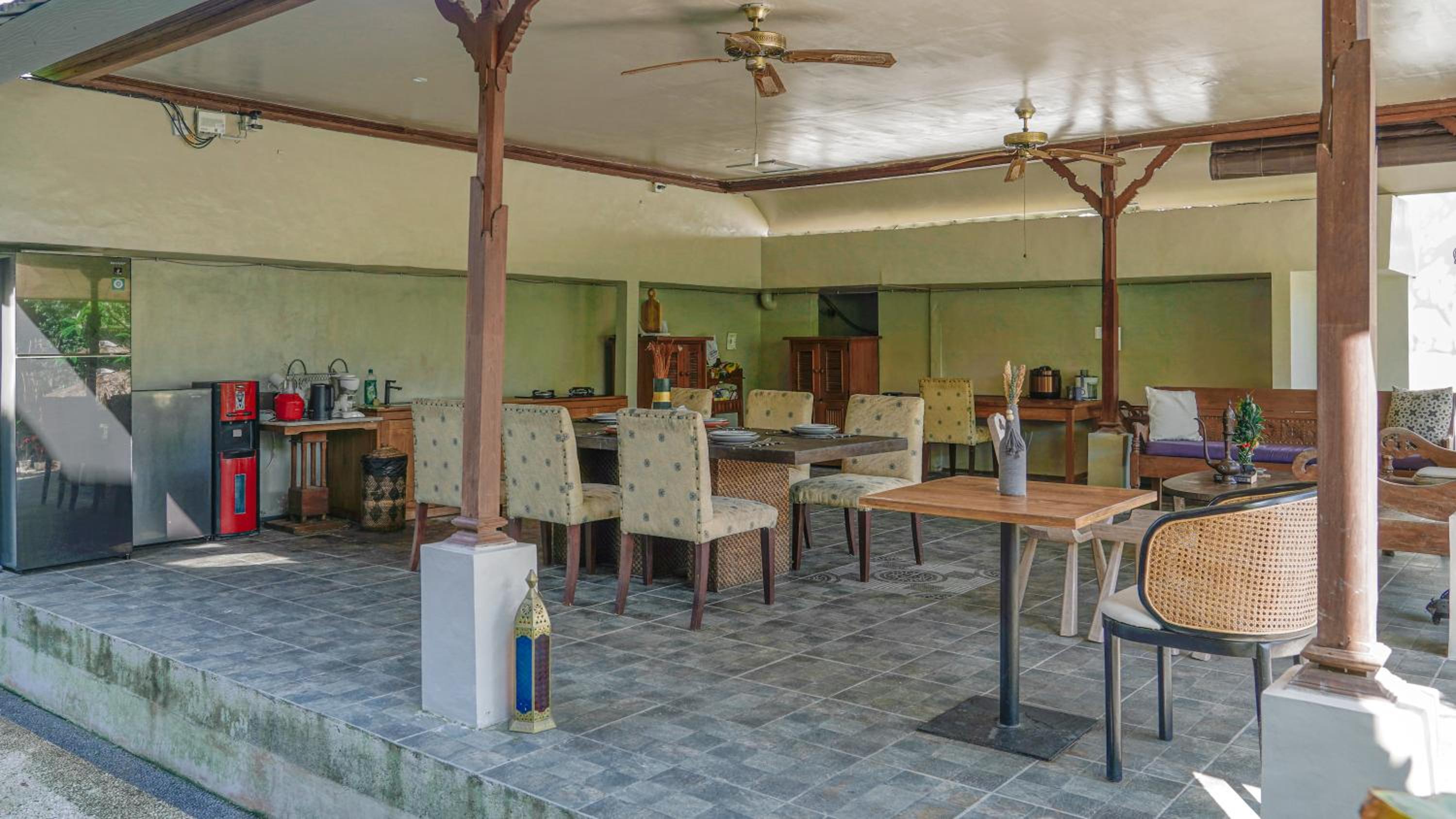 dining
