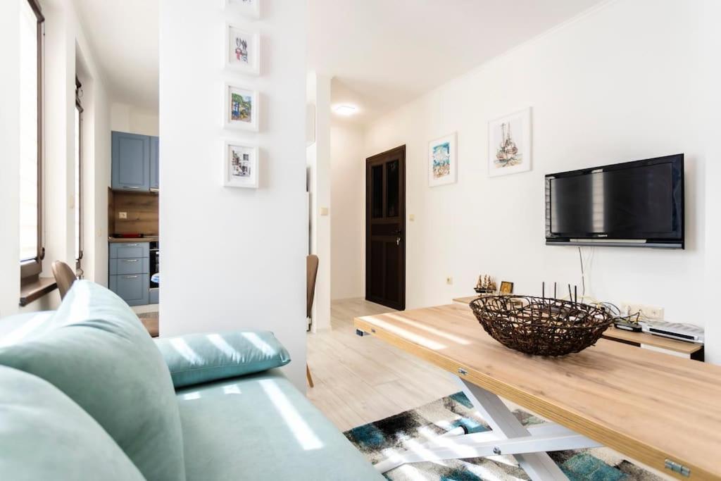 Summer Vibes Apartment