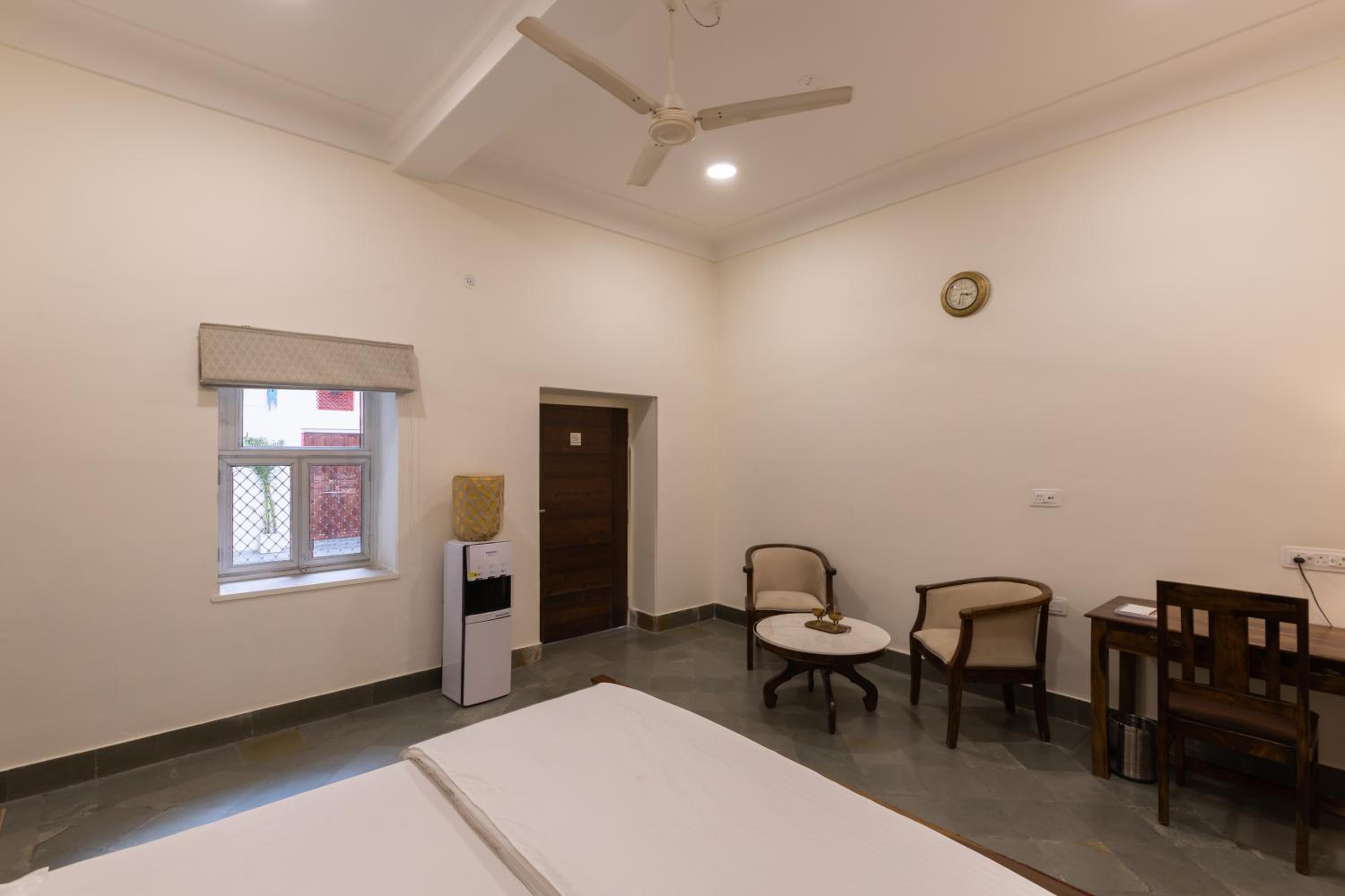 Heart of the City Homestay by Rashmi view 5