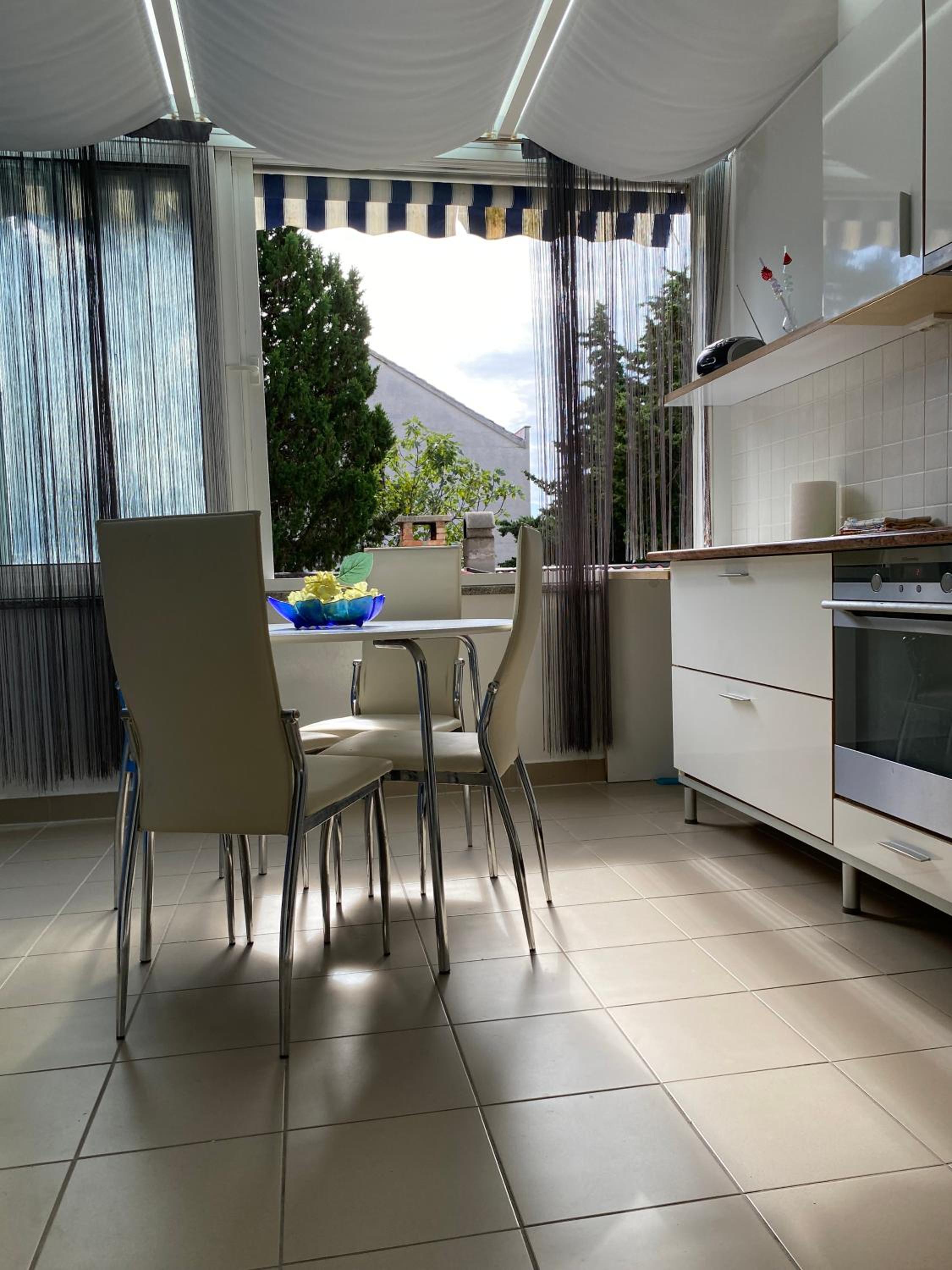 Apartment Novalja-2 min do plaže,klima,WiFi,parking