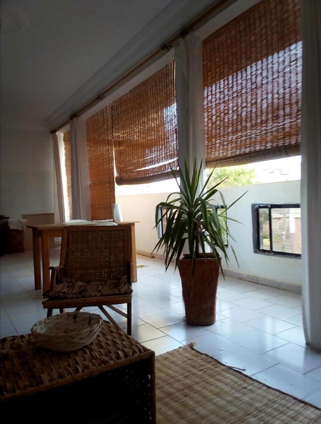 Maison Manour, suite, salon, bain privée view 2
