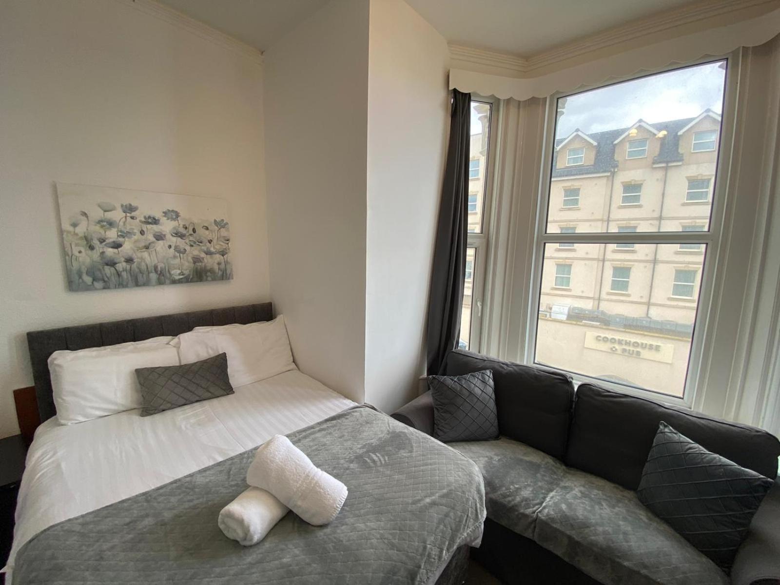 Farina No4, Sea view apartment sleeping 4 guests view 4