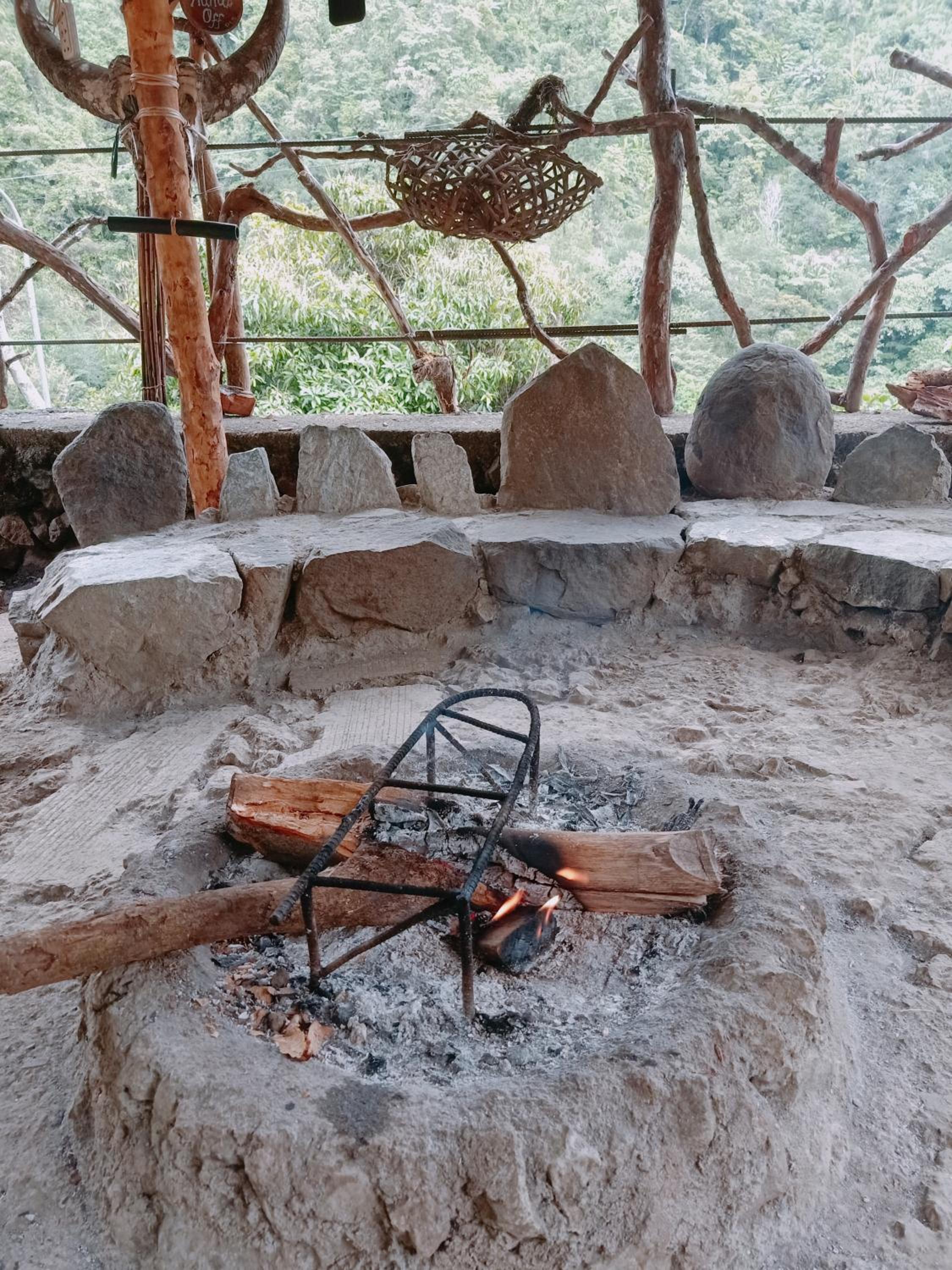 Agamang Traditional House Inn