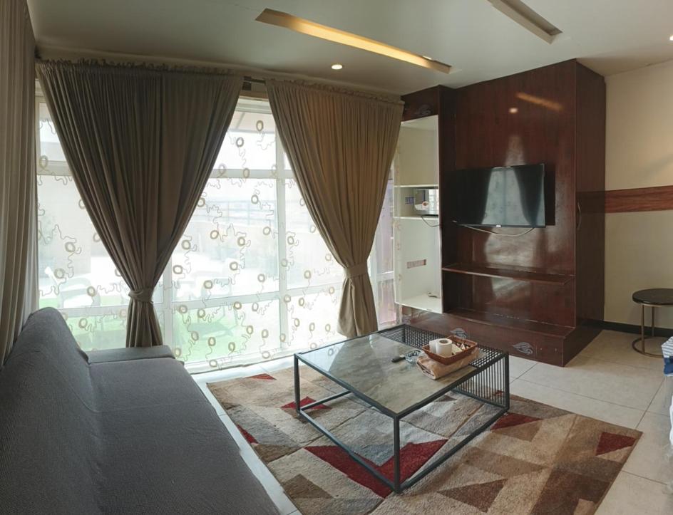 Vaporium penthouse Bahria RWP