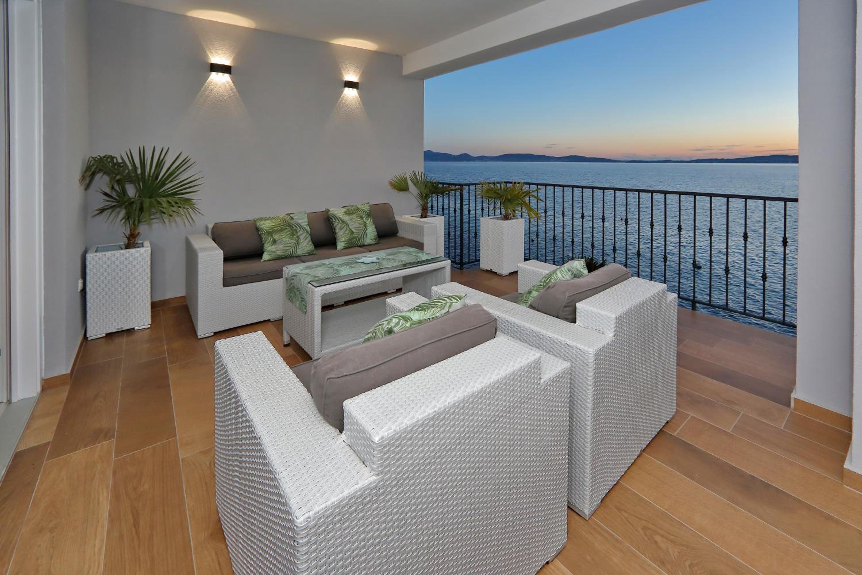 Aqua Cabana 1 view 5