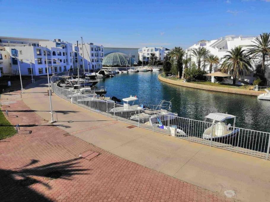 Marina Retreat