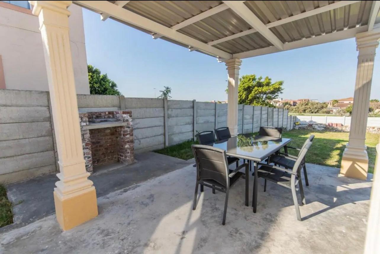 Cosy Home in Bluewater Bay