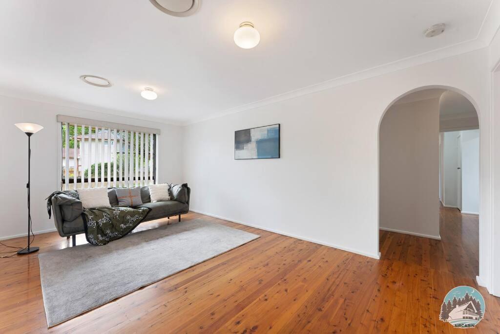 Aircabin - Marayong - Convenient - 3 Beds House