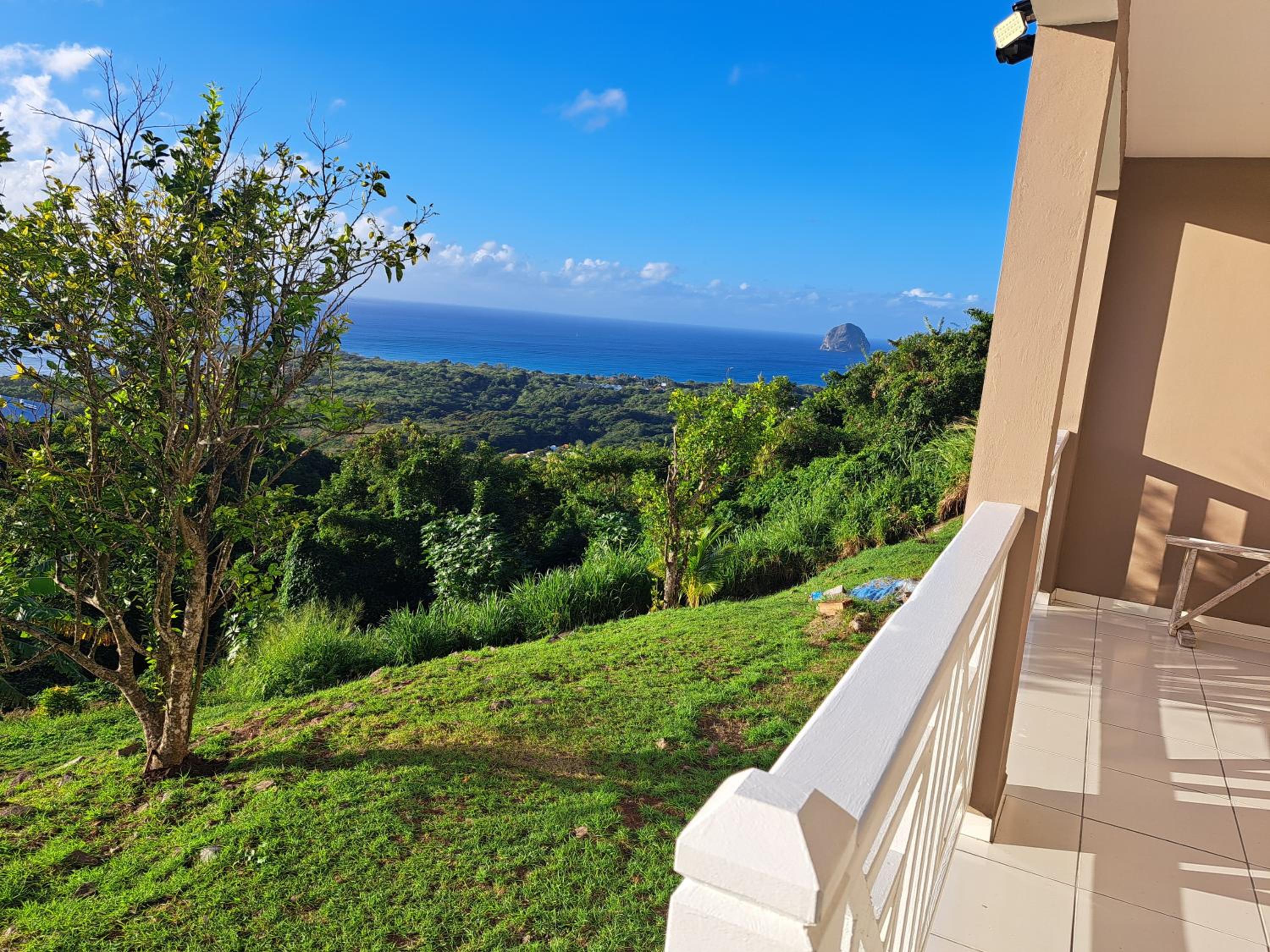 BAS de VILLA LE ROCHER AVEC VUE SUR MER view 5