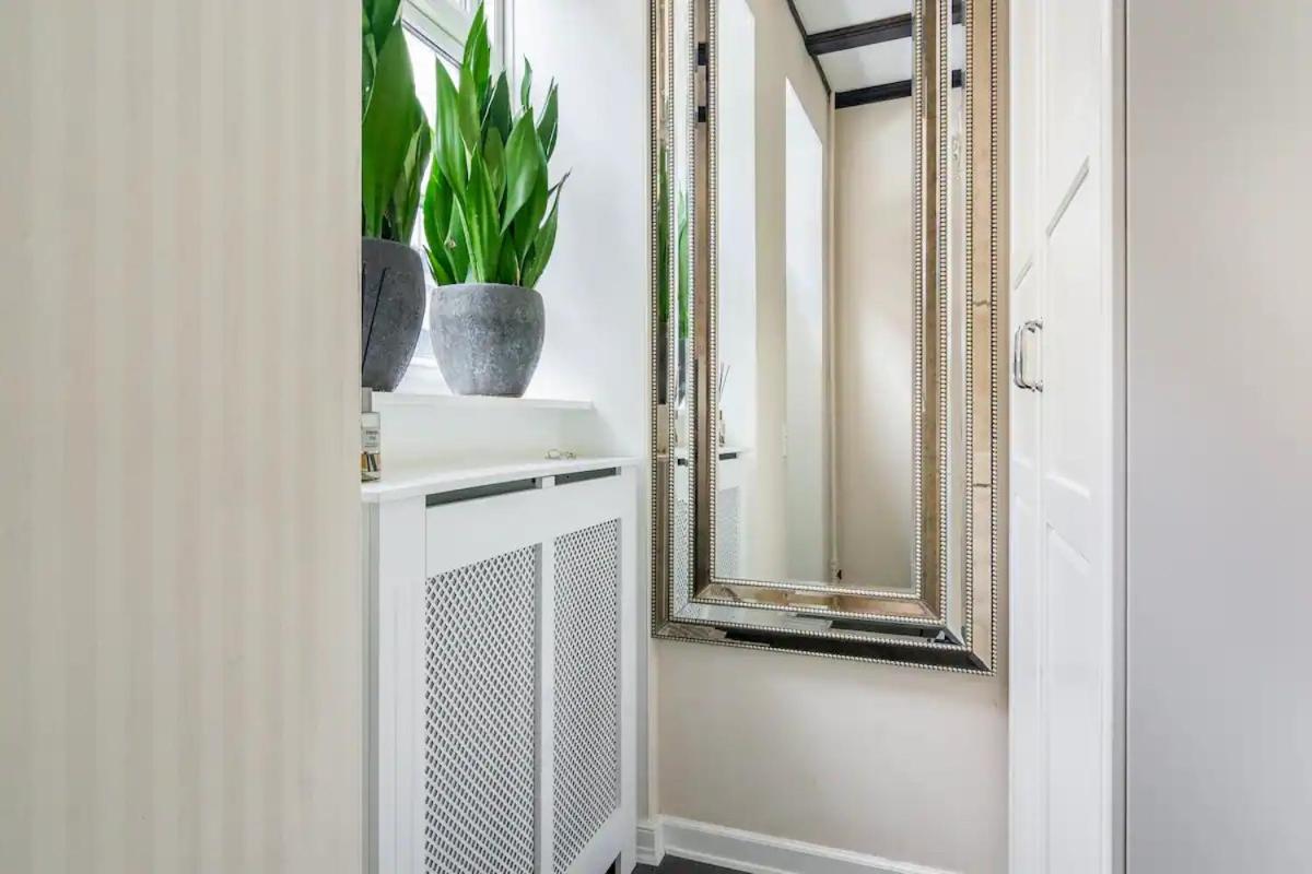 Connected luxury apartments in historical Copenhagen townhouse