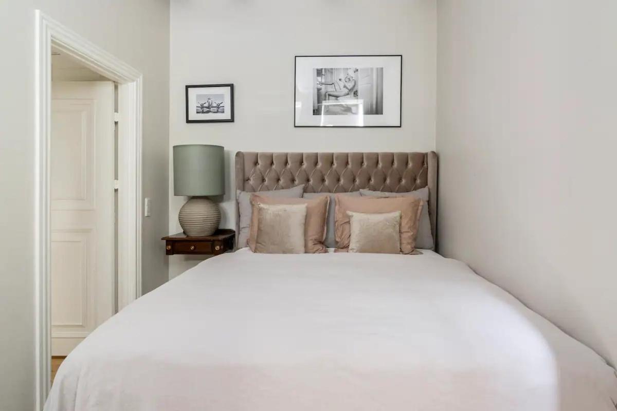 Connected luxury apartments in historical Copenhagen townhouse