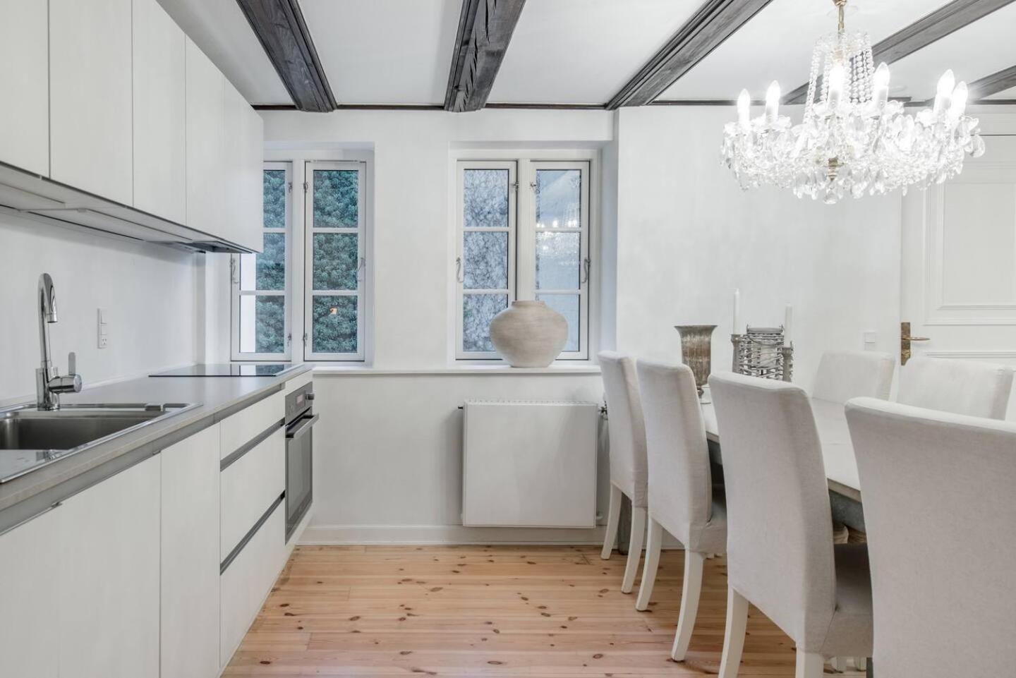 Connected luxury apartments in historical Copenhagen townhouse
