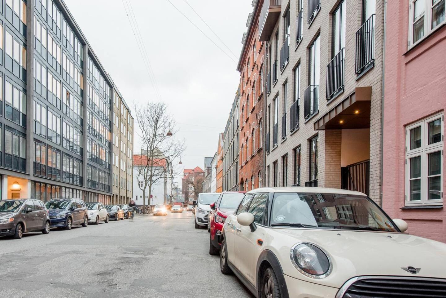 Connected luxury apartments in historical Copenhagen townhouse