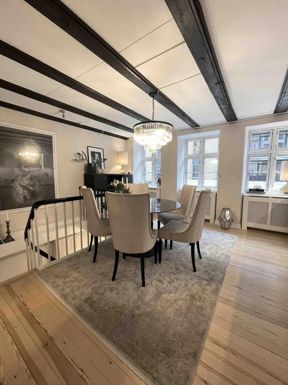 Connected luxury apartments in historical Copenhagen townhouse