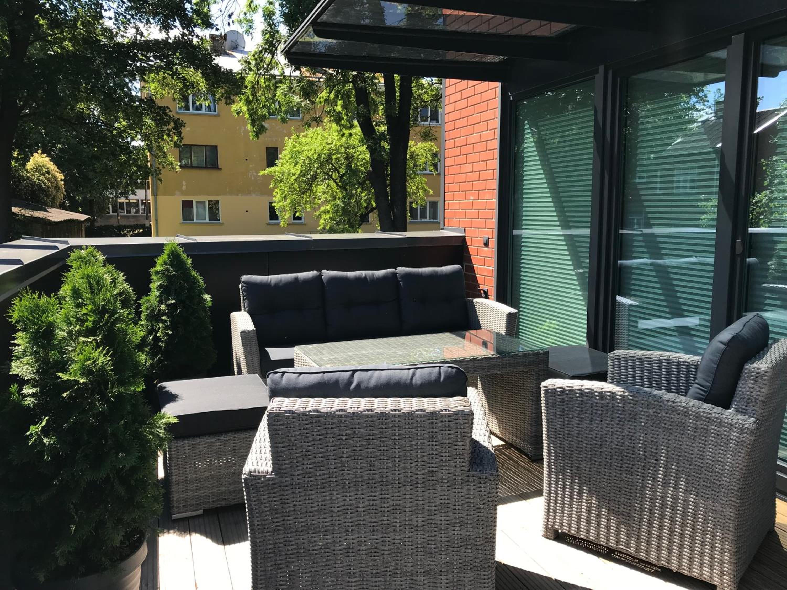 balance & terrace