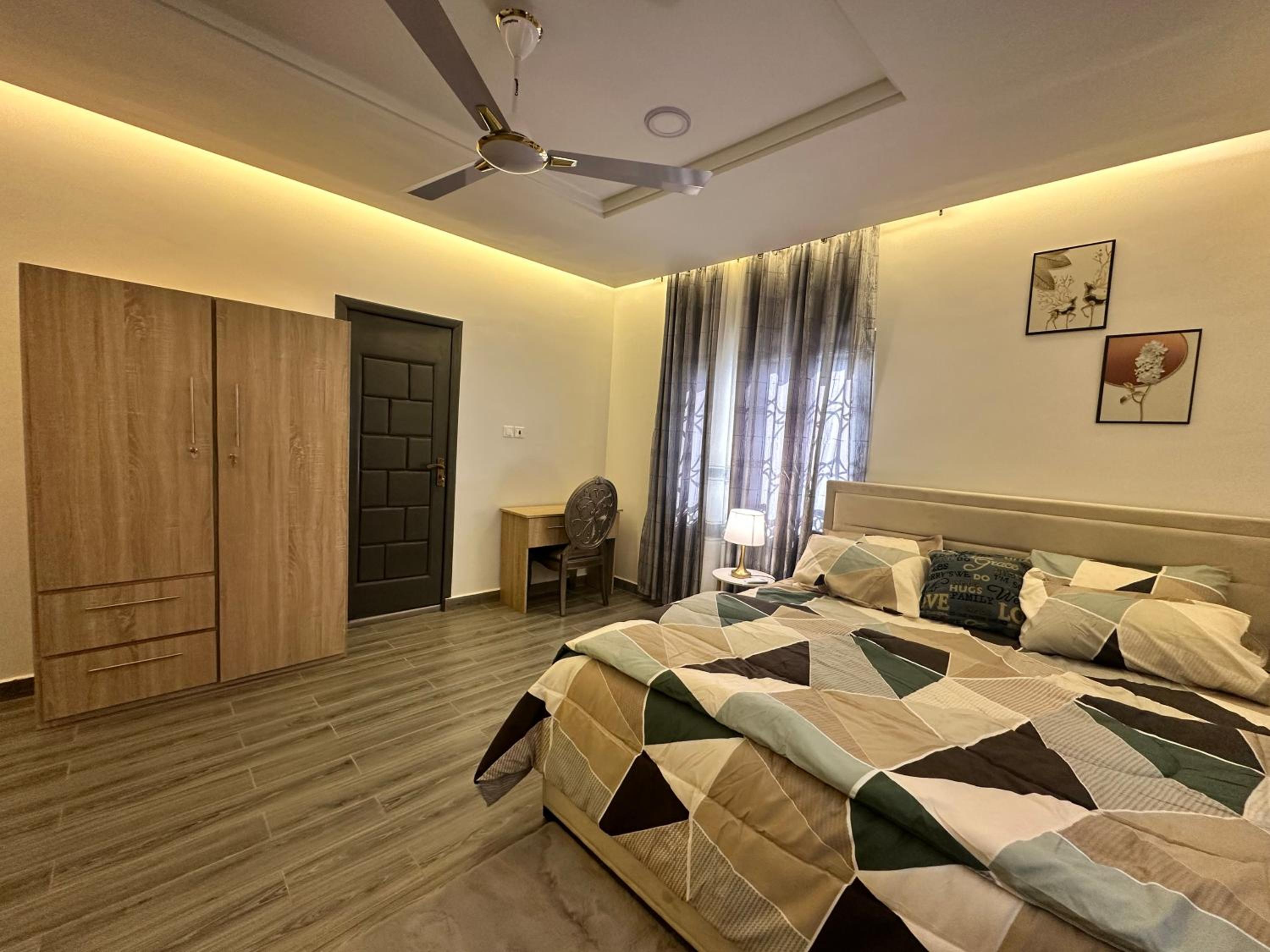 CMP APARTMENTS