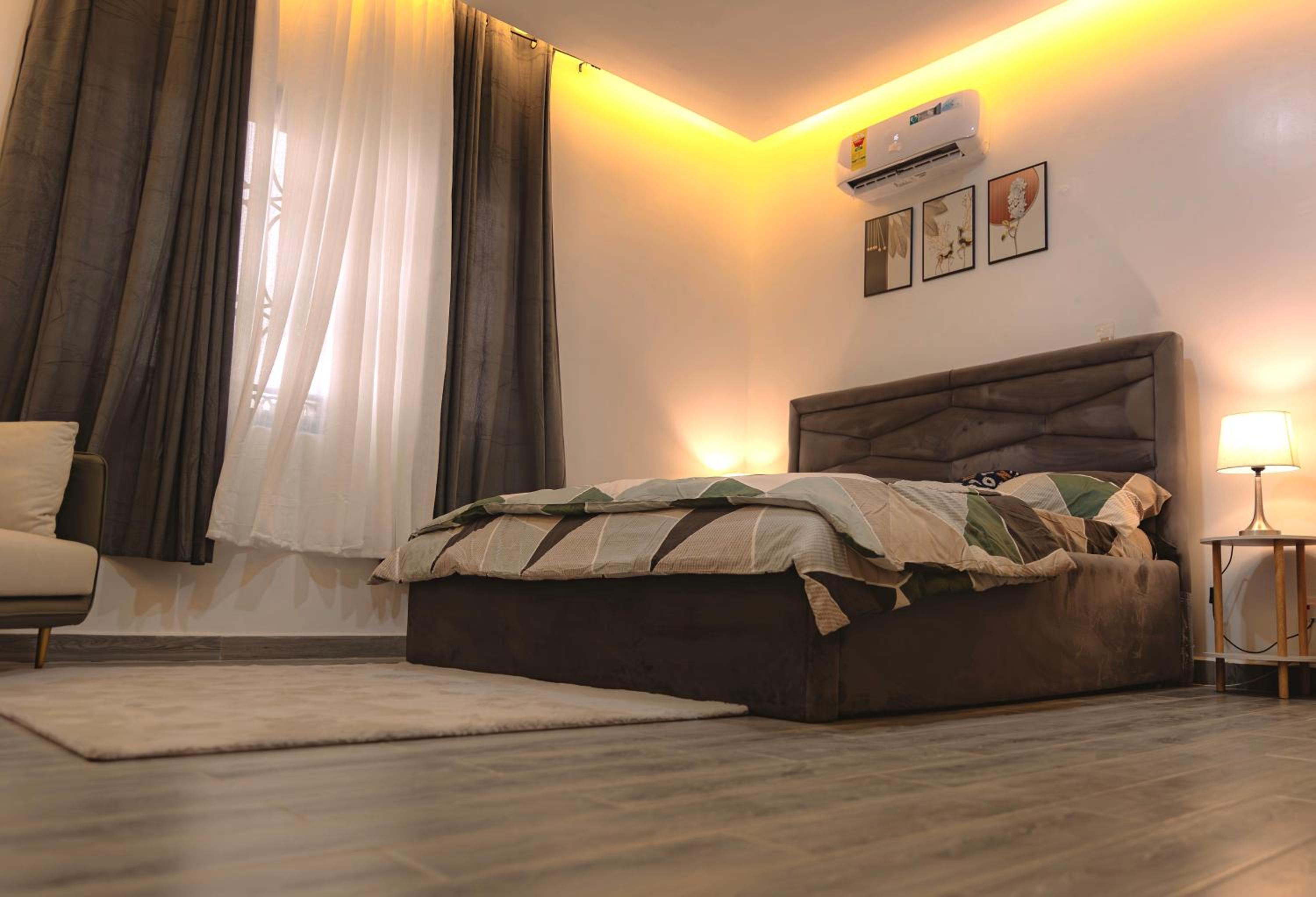 CMP APARTMENTS