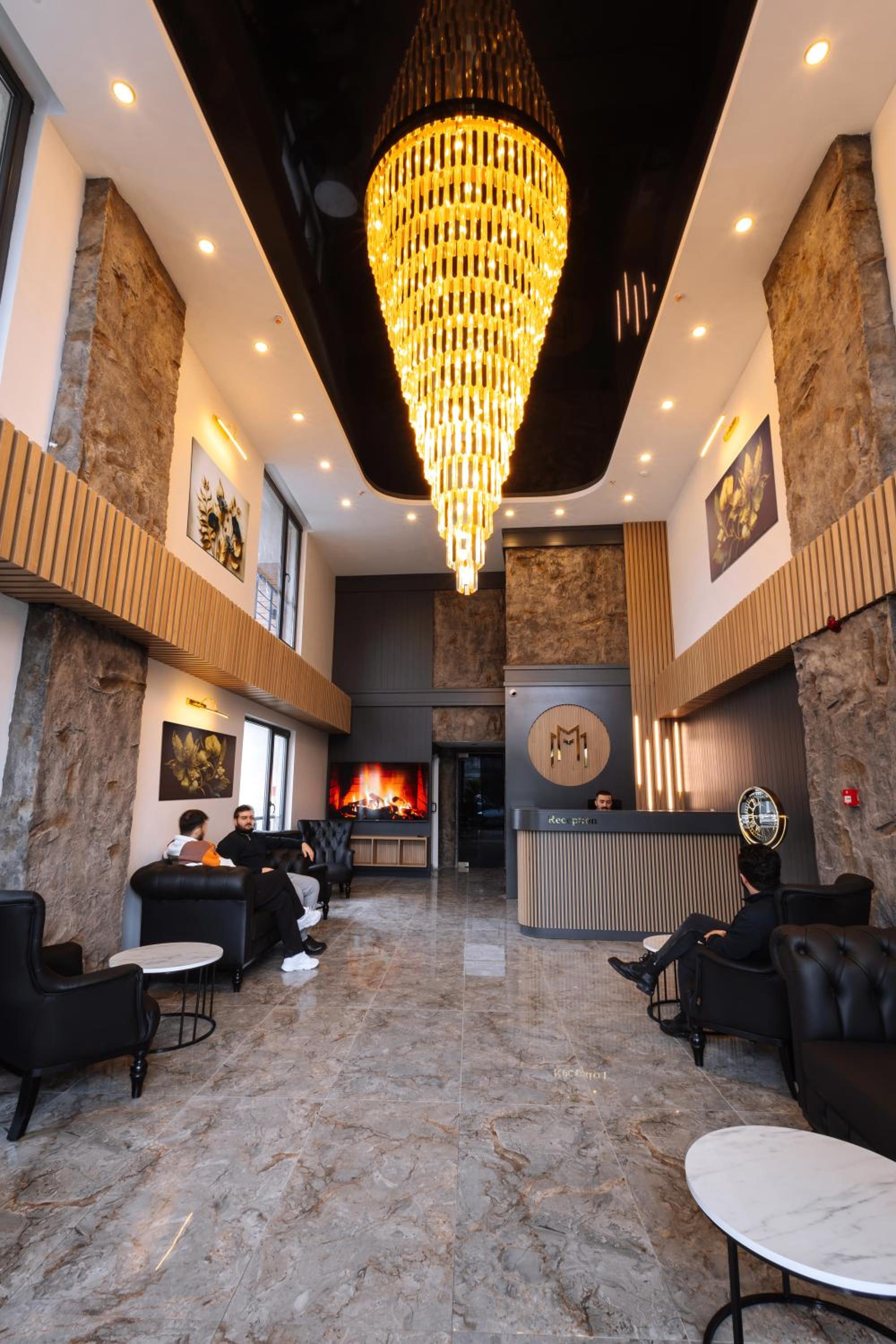 Meyzi Hotel - Image 19