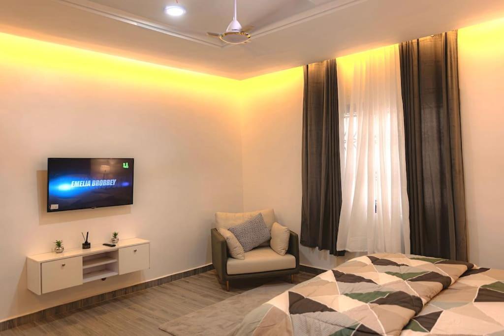 CMP APARTMENTS