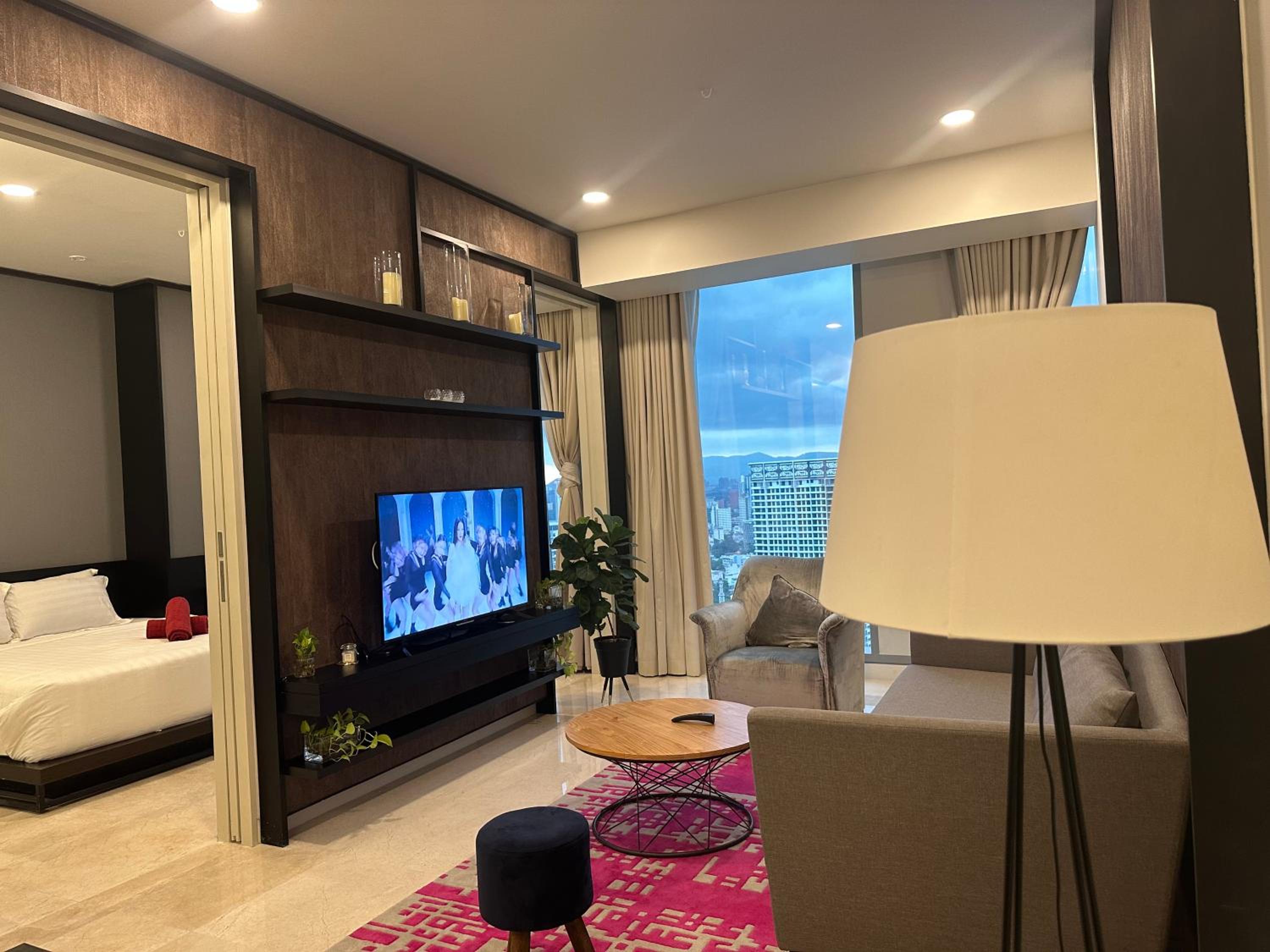 Tropicana The Residence Klcc By Sky World