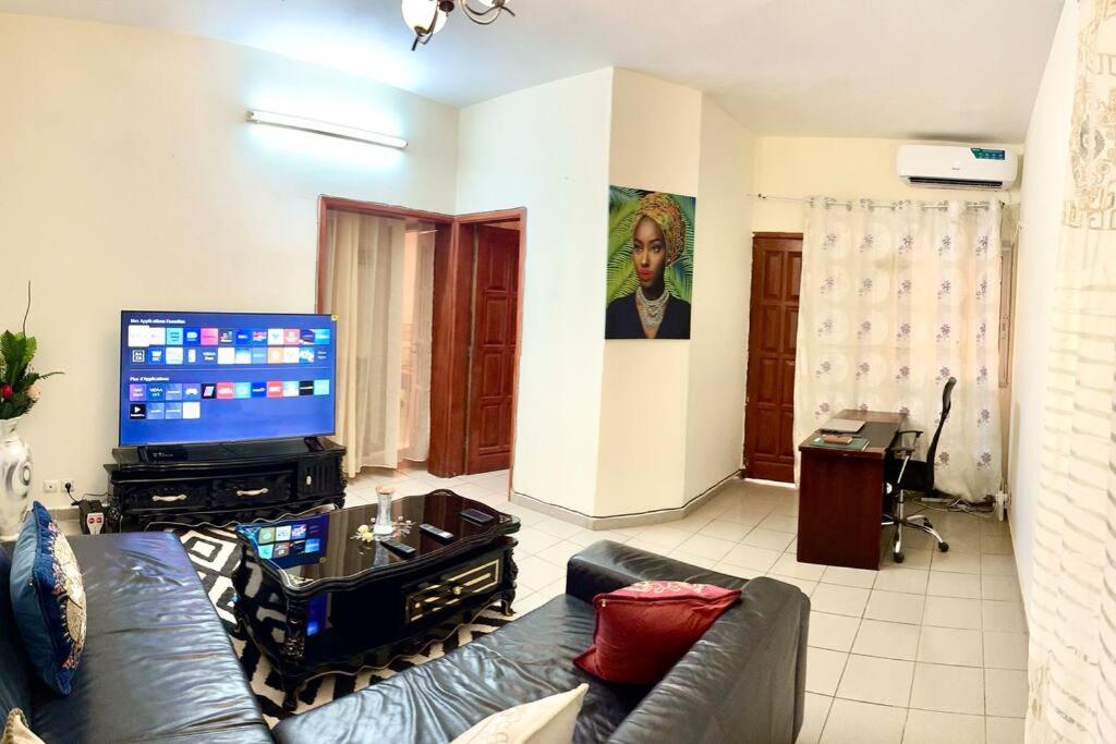 Grandiose apart in yaounde