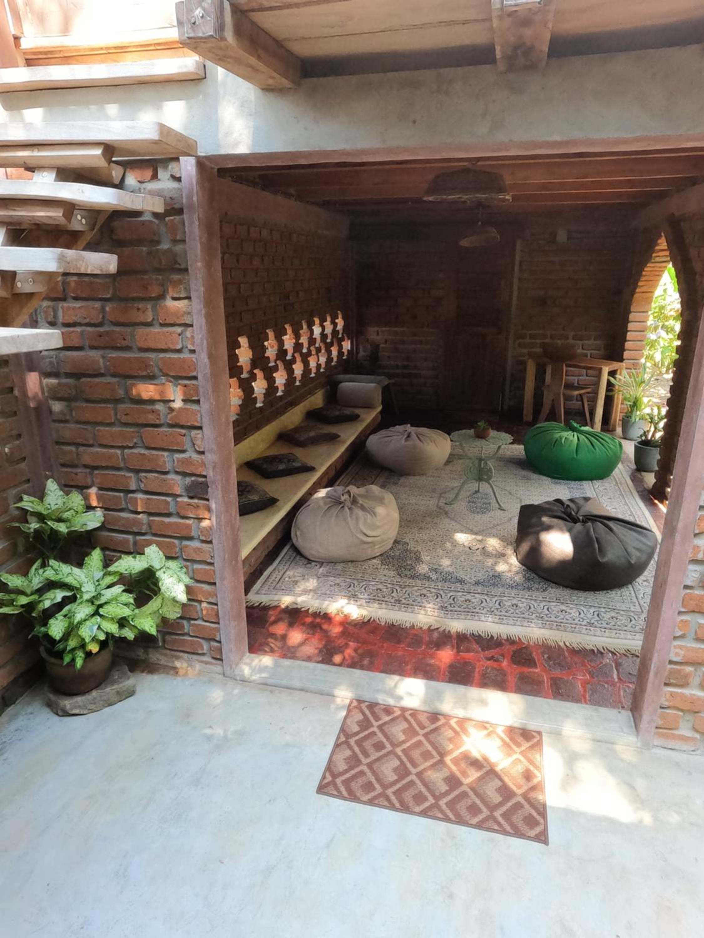 Photo 18